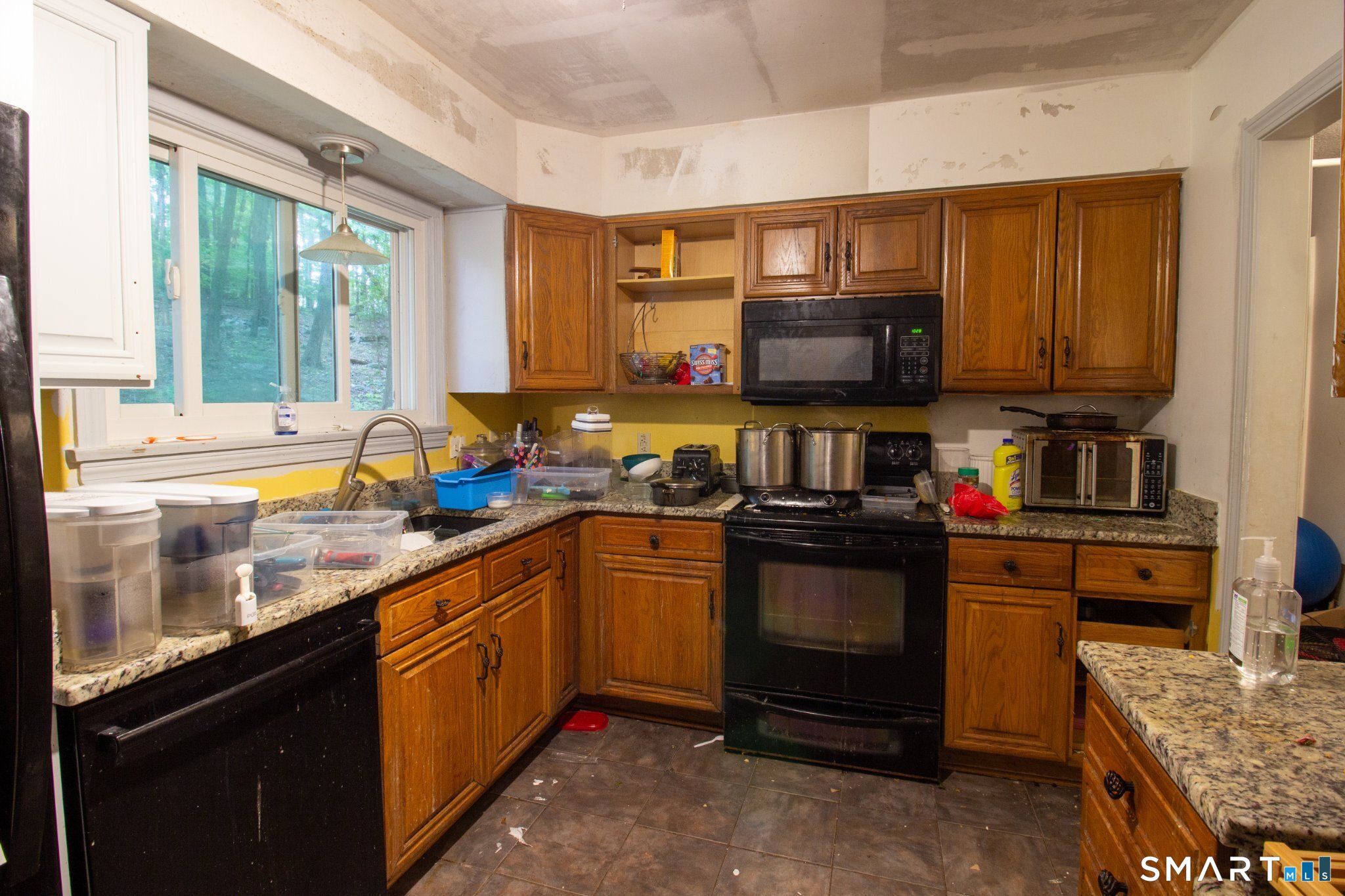 Home in Plainfield, CT 06354 — photo 3