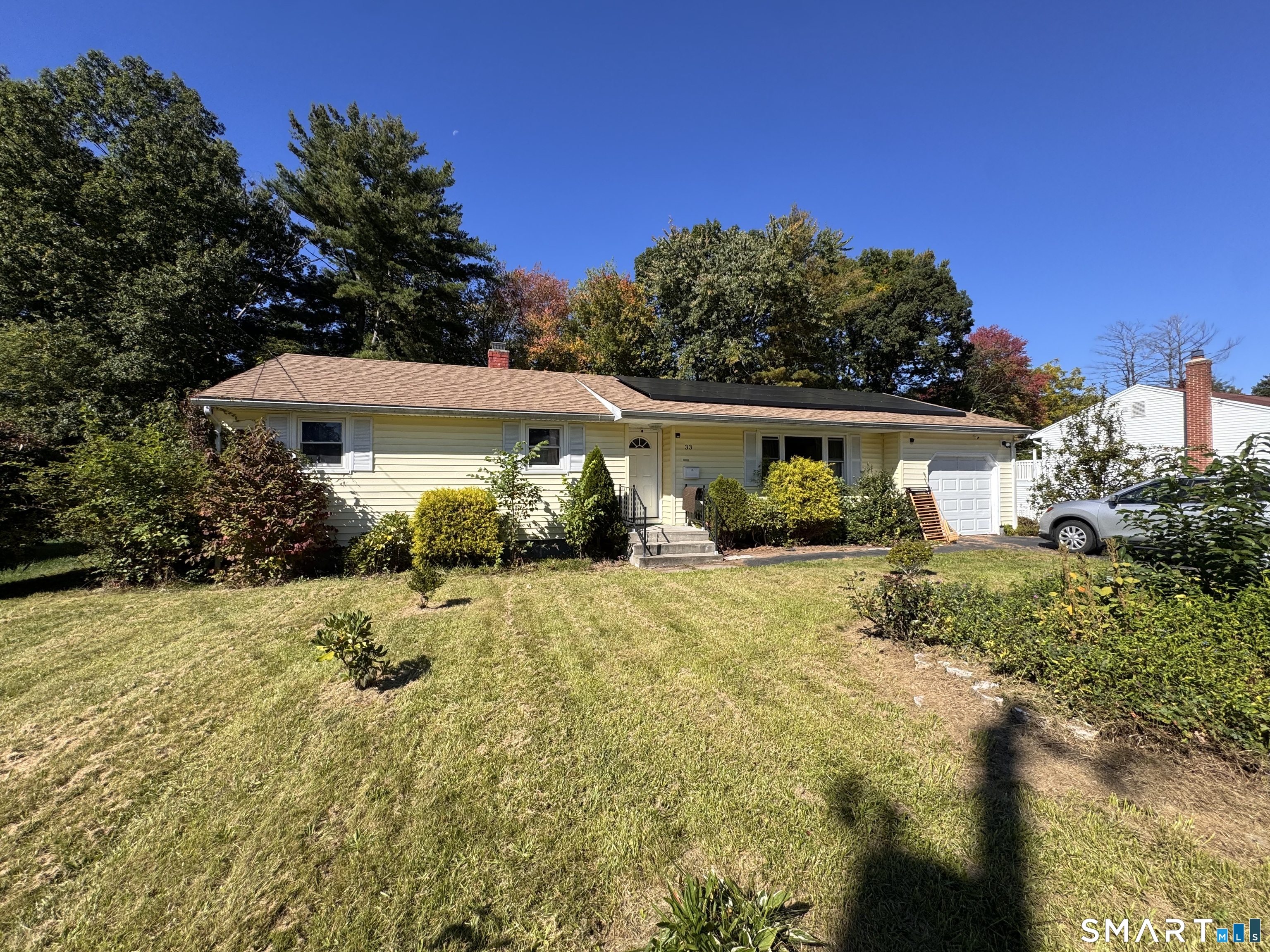 33 Hilton Drive — photo