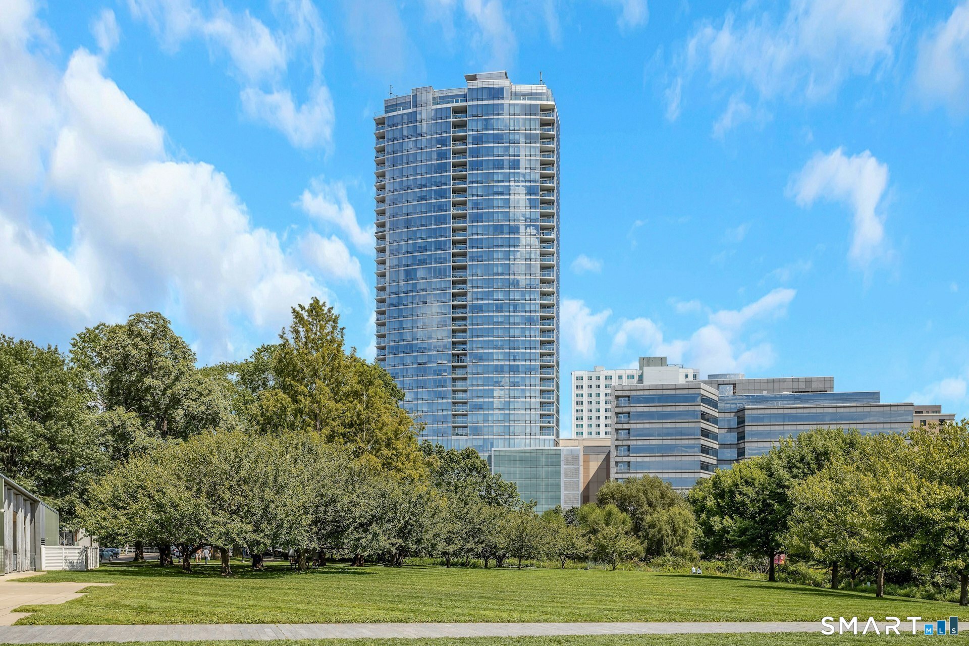 1 Broad Street Unit 11E — photo