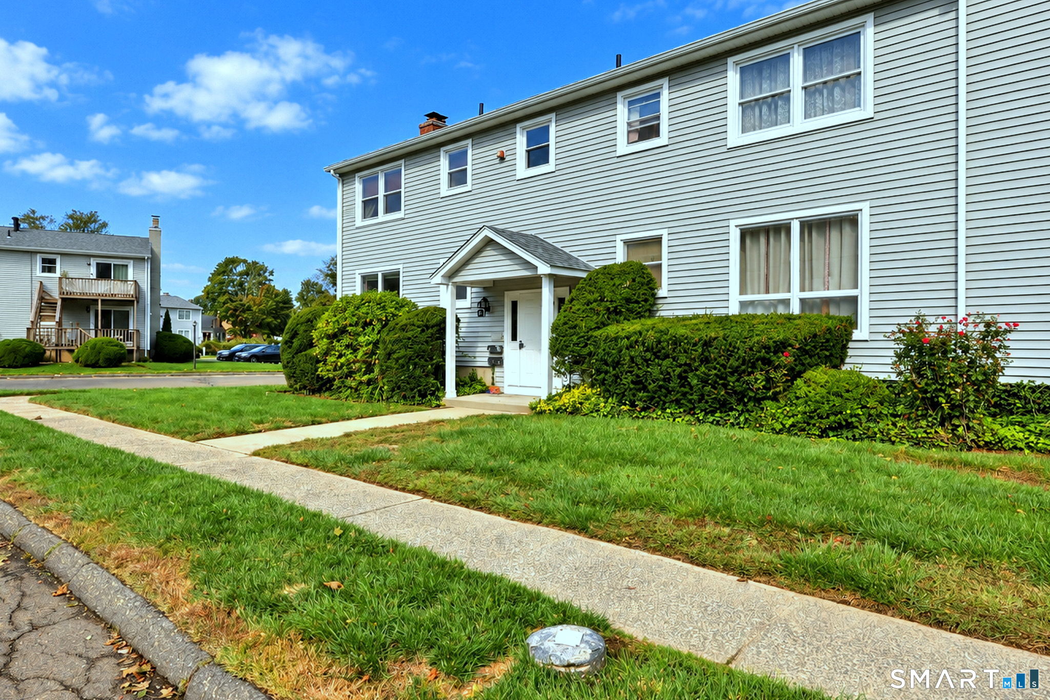 Home in Milford, CT 06460 — photo 2