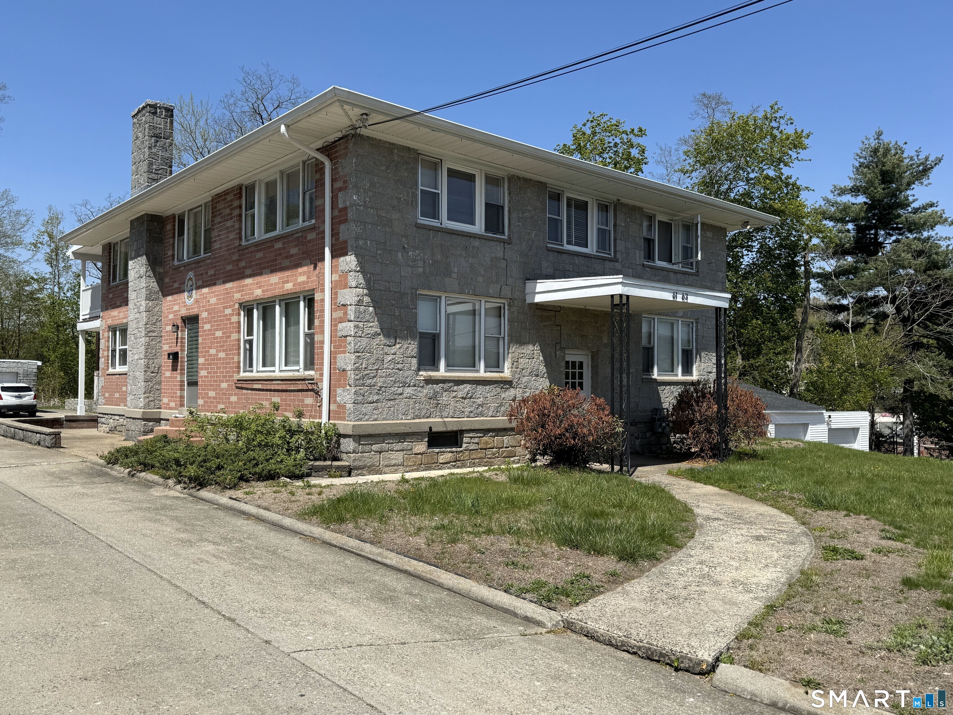 61 Arch Street — photo