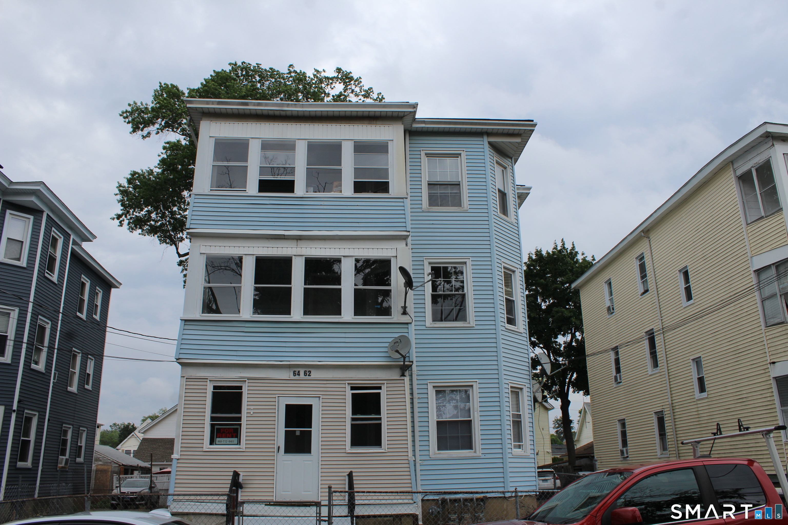 64 James Street — photo