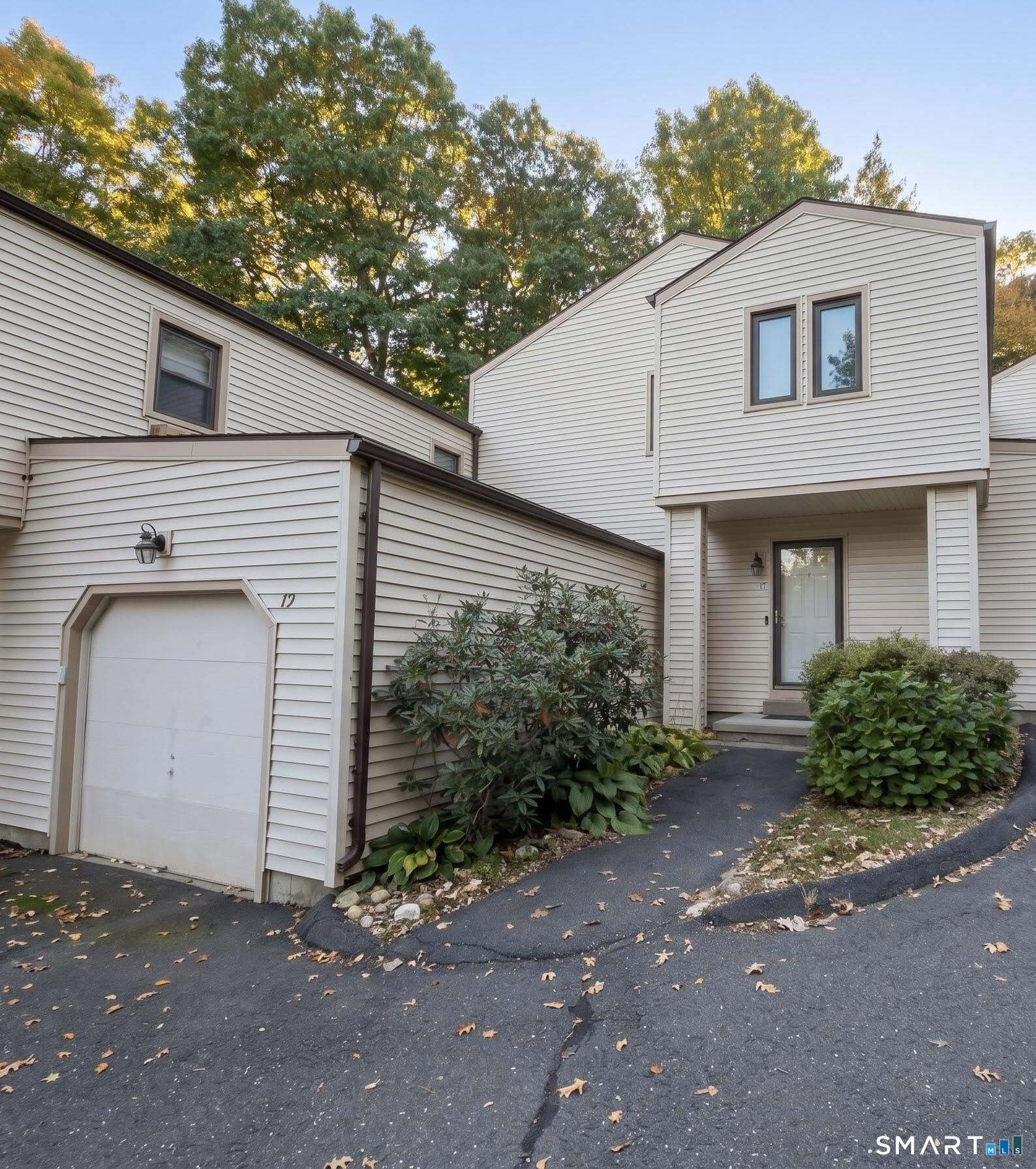 128 Lyman Road Unit 19 — photo