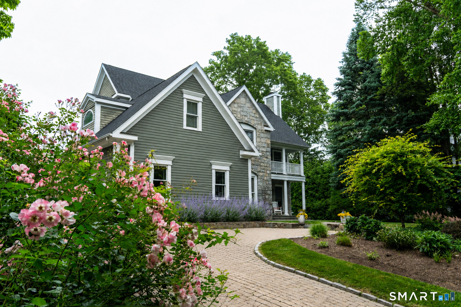 19 Christopher Lane — photo