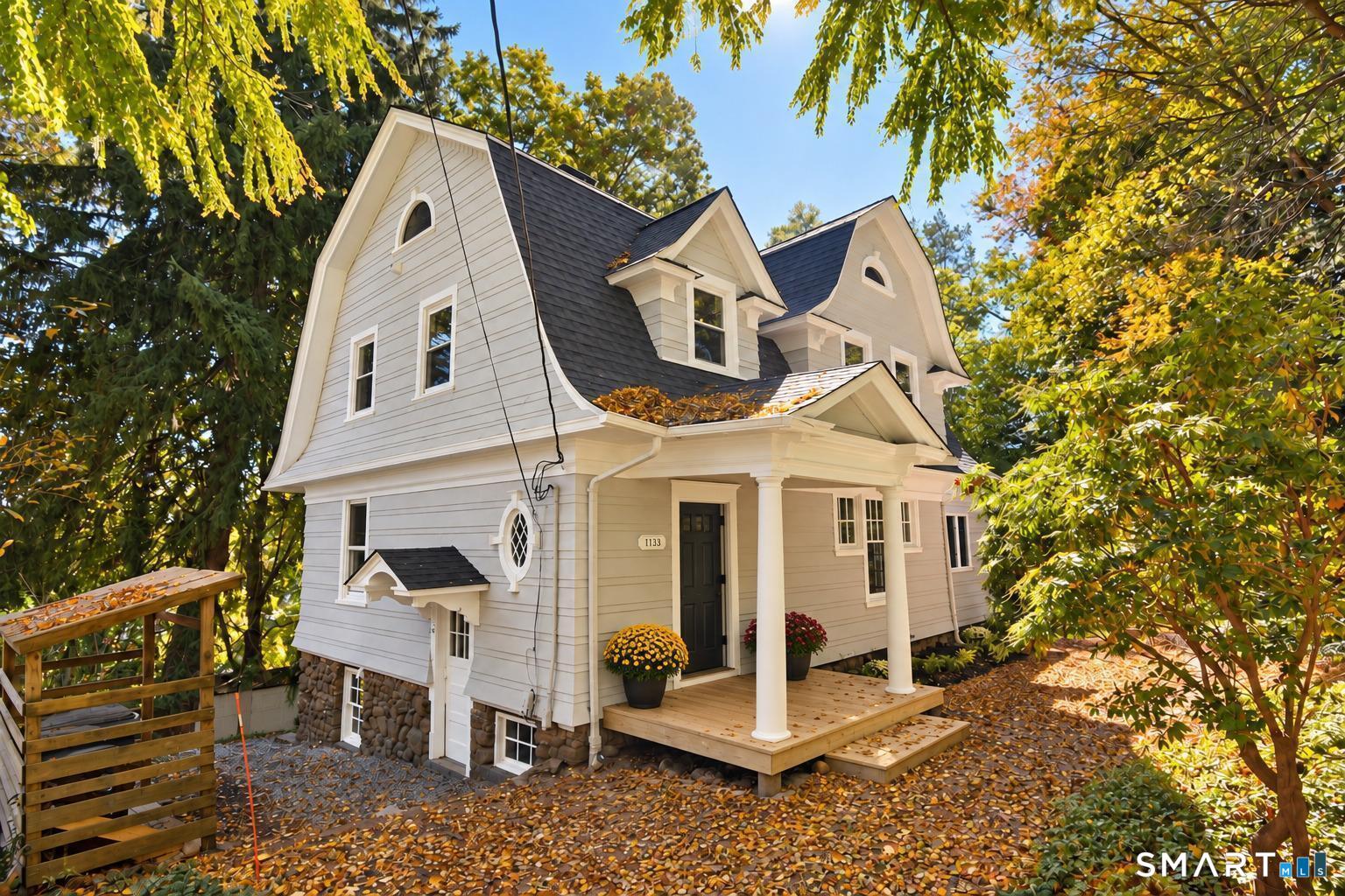 1125 Forest Road — photo