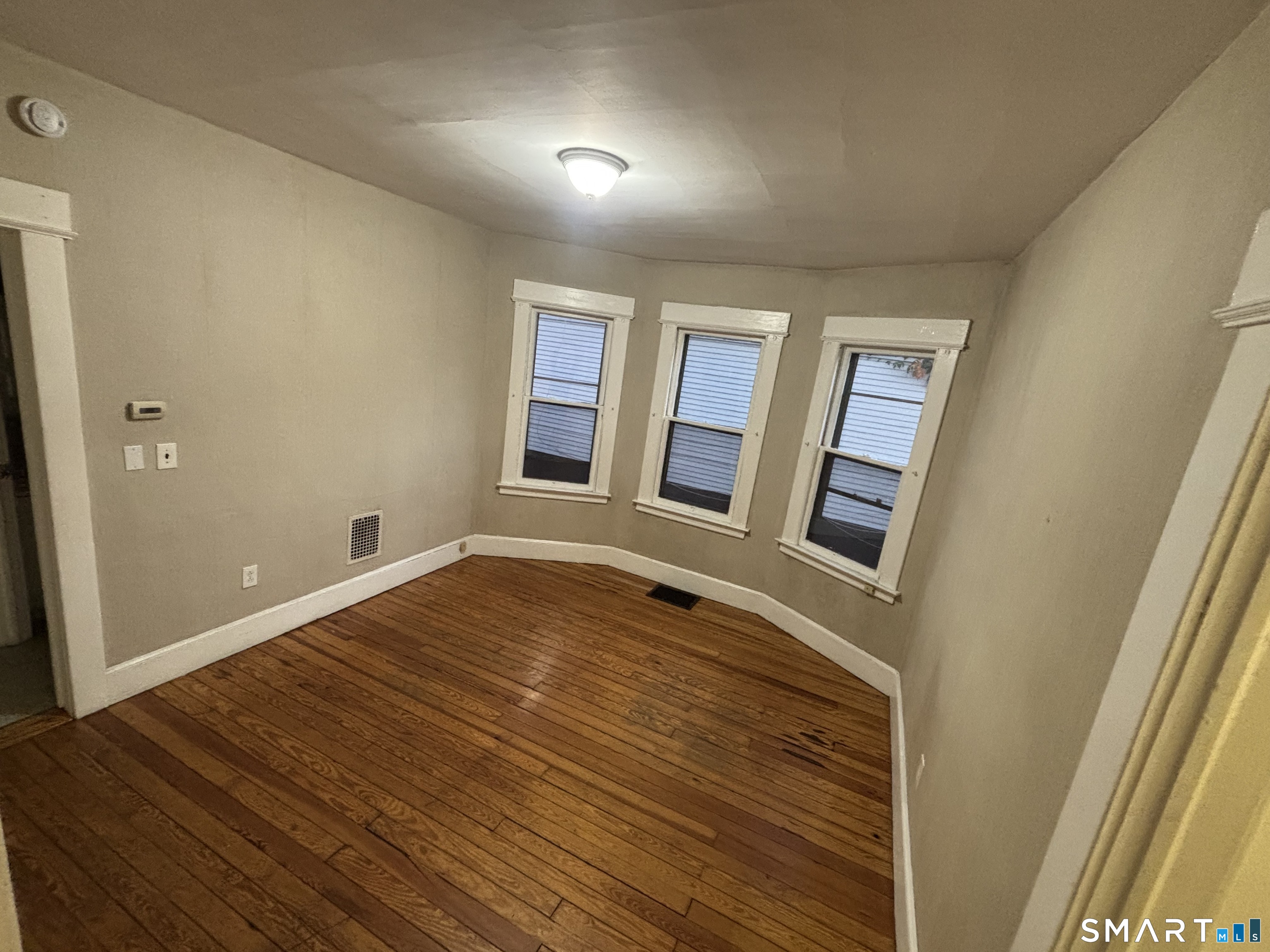 Home in Hamden, CT 06514 — photo 3