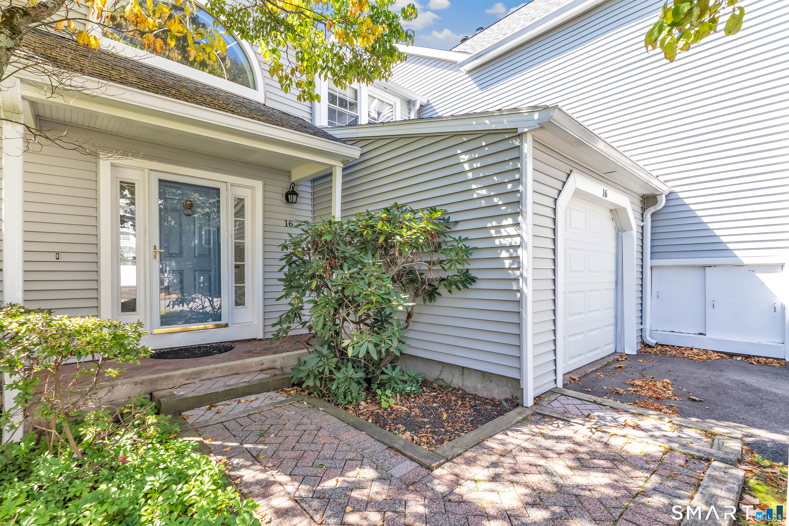 16 Rivendell Drive 16 — photo