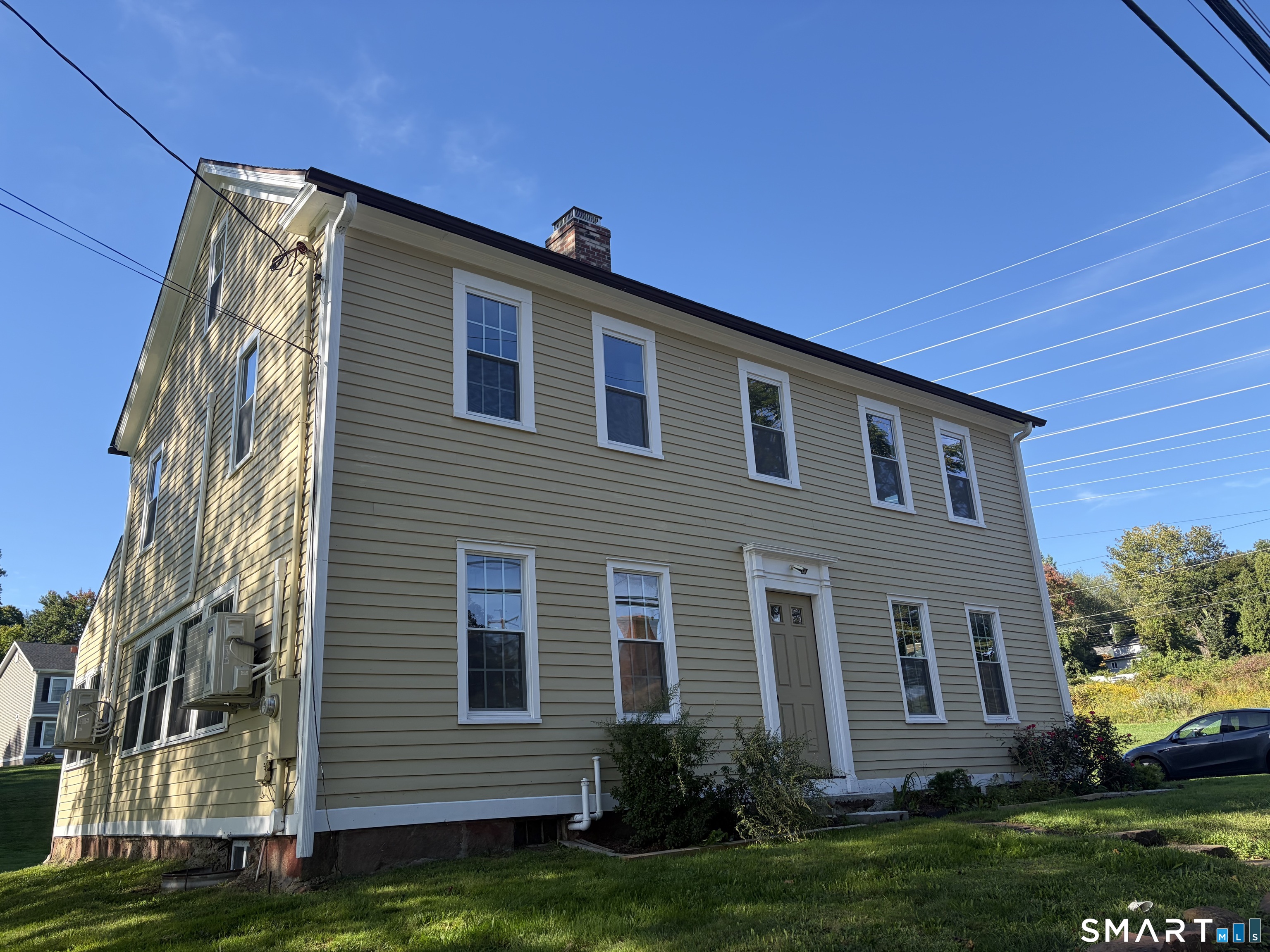 380 Main Street — photo