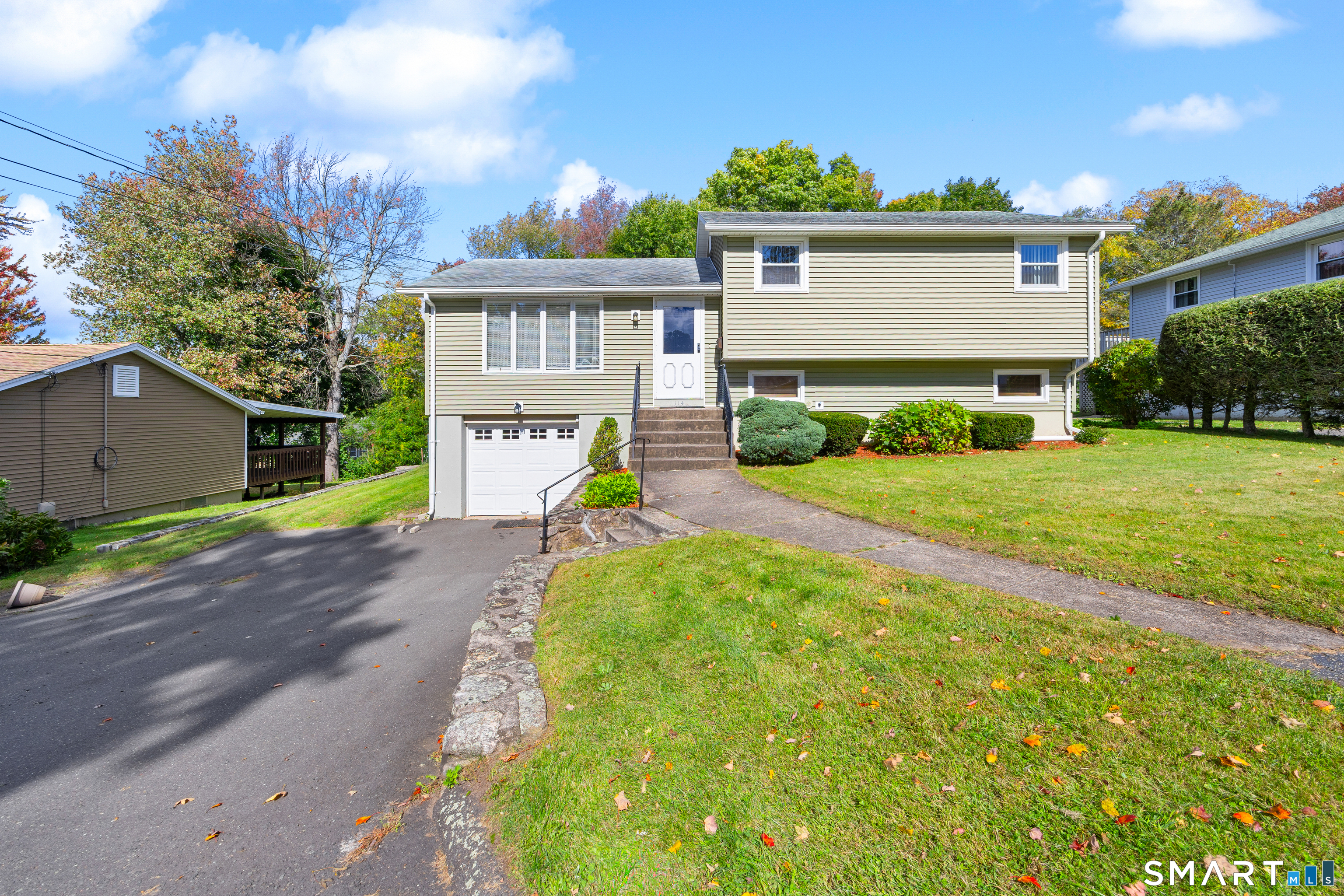 114 Plainfield Drive — photo