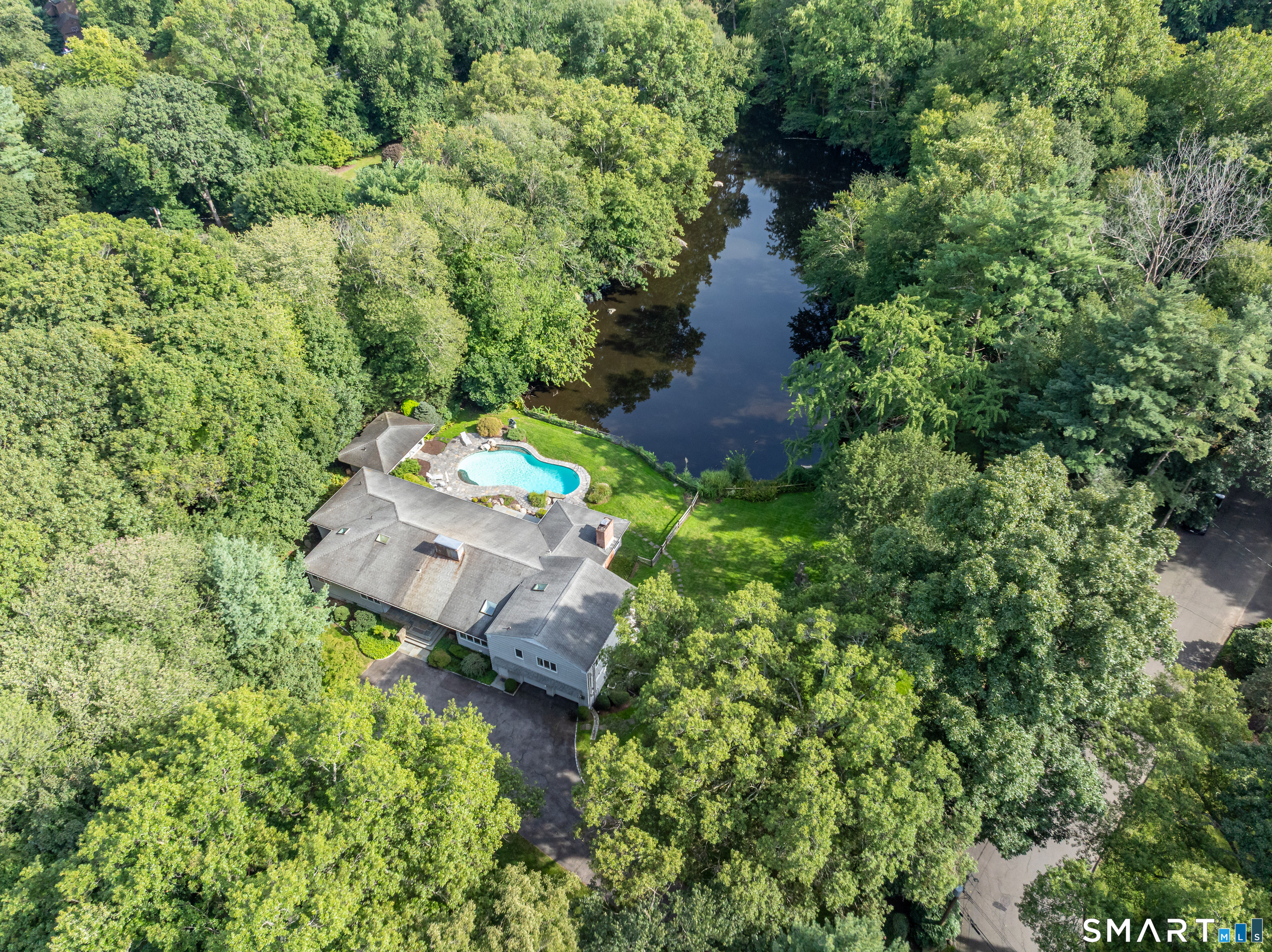 132 Blueberry Drive — photo