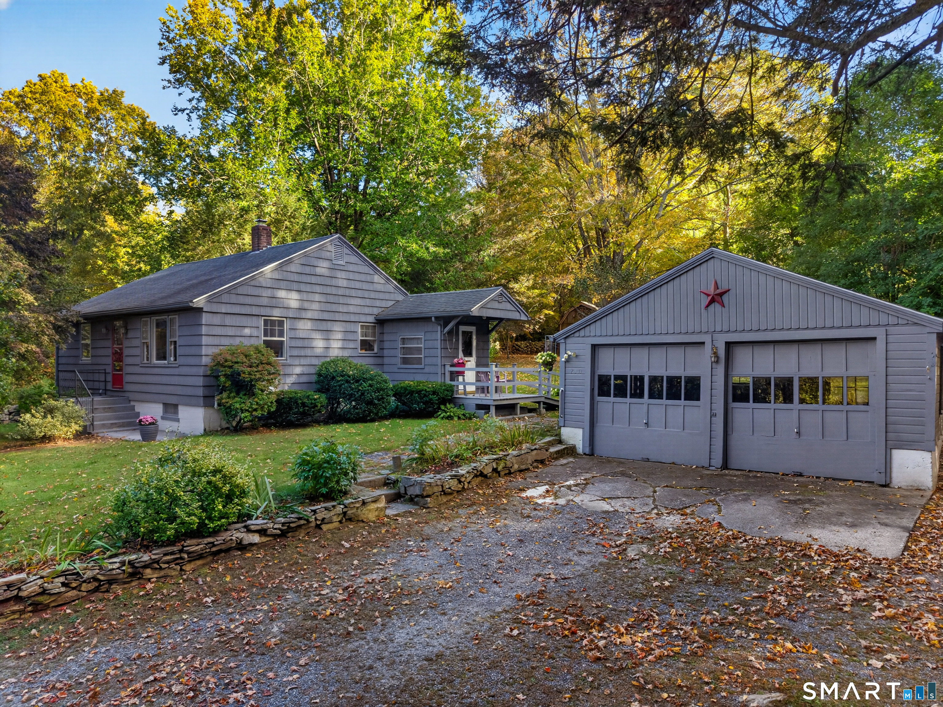 210 Iron Street, Ledyard, CT 06339 — photo 3