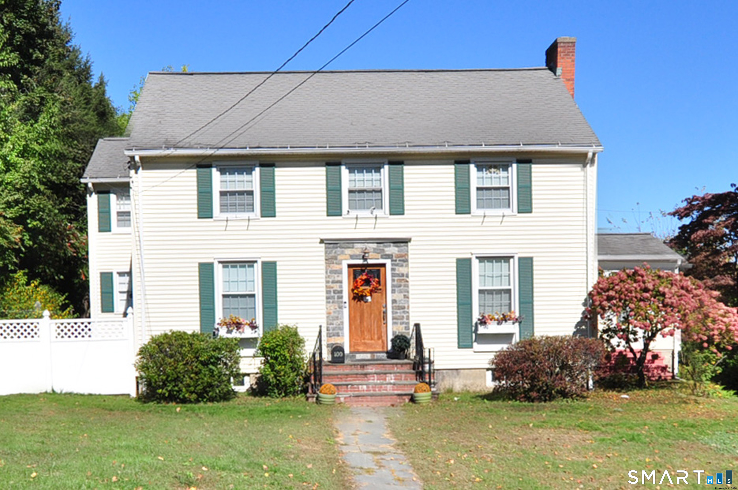 100 Irvington Avenue — photo