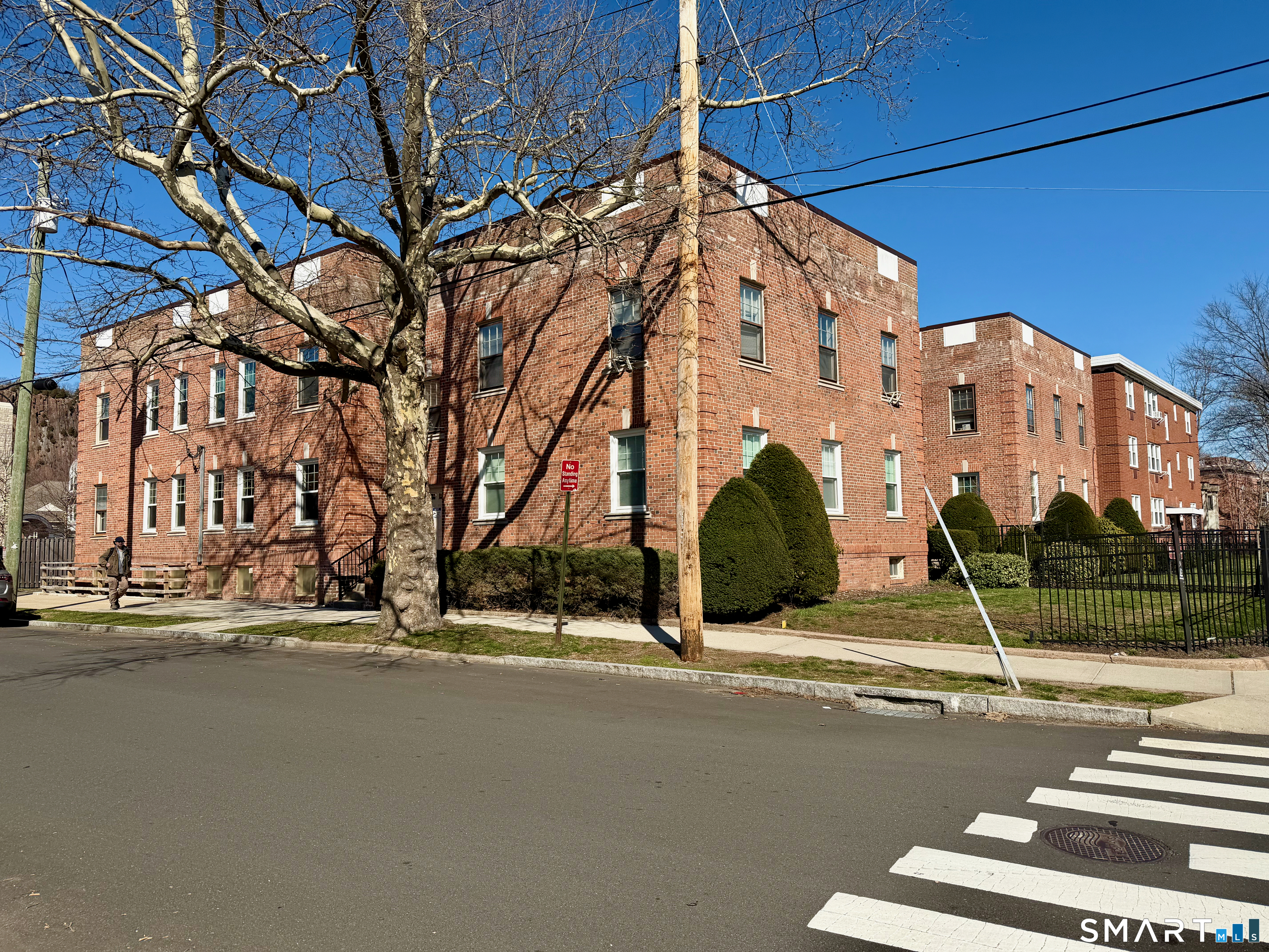 165 Fountain Street Unit a1 — photo