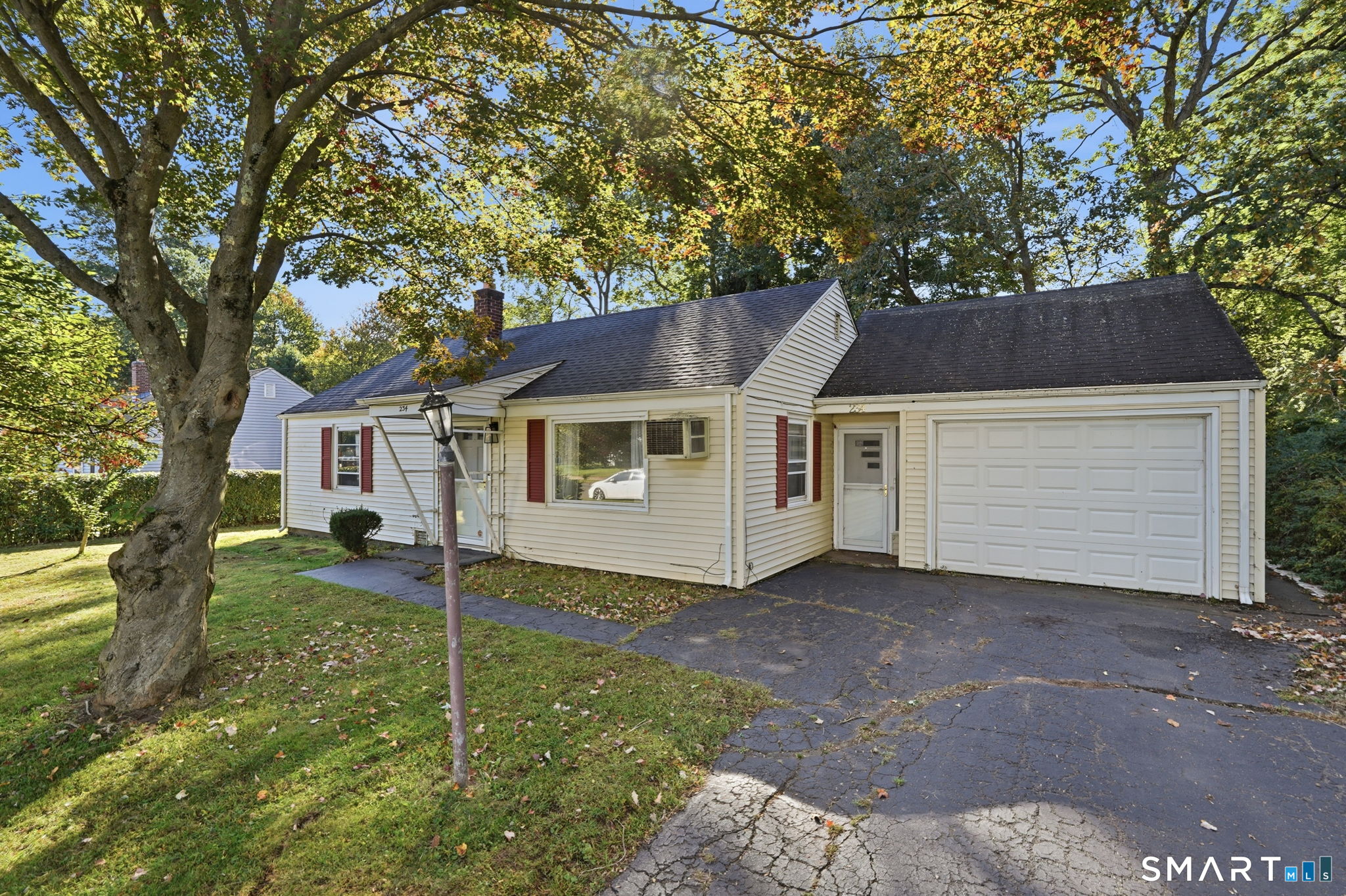234 Woodycrest Drive — photo