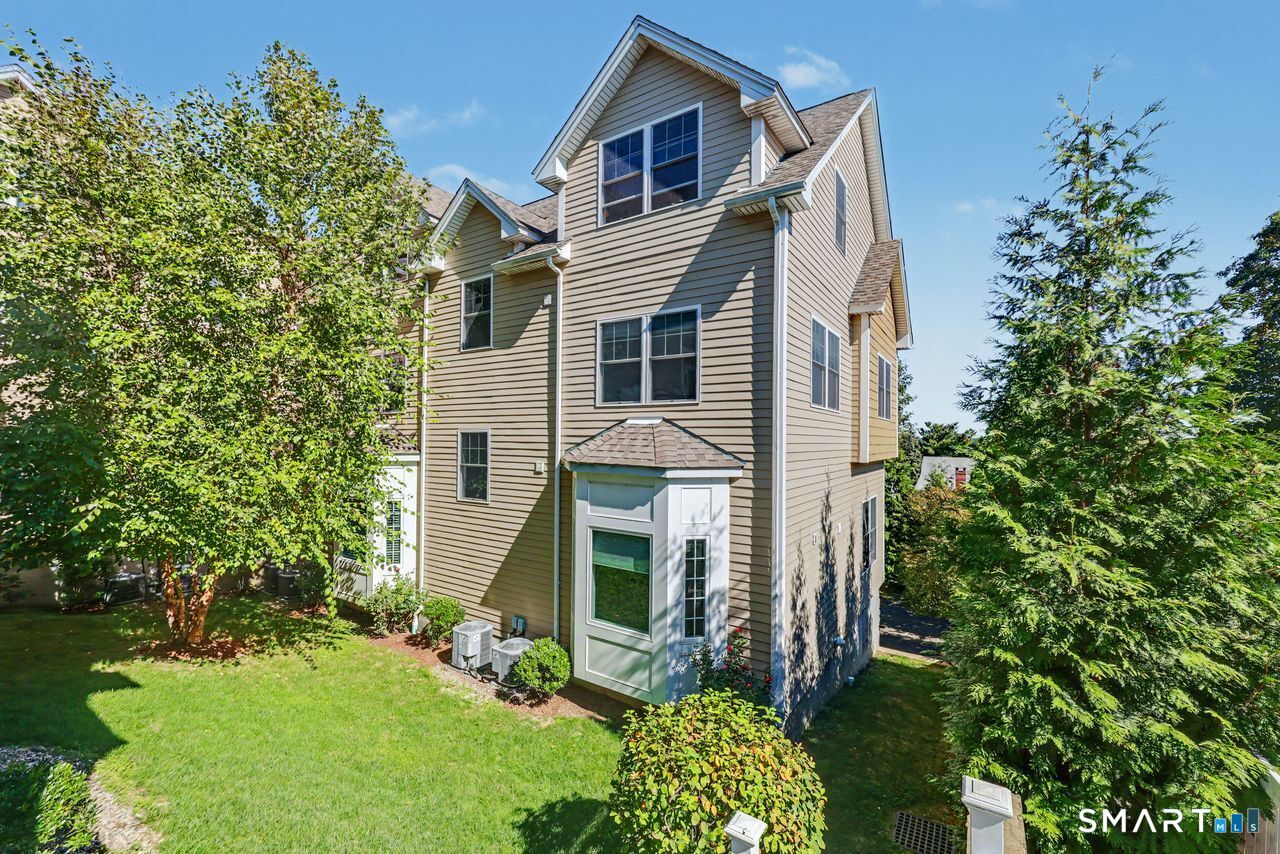 108 Seaside Avenue Unit 16 — photo