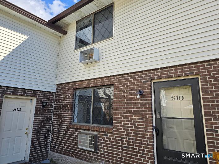 150 Mark Lane Unit S10 — photo