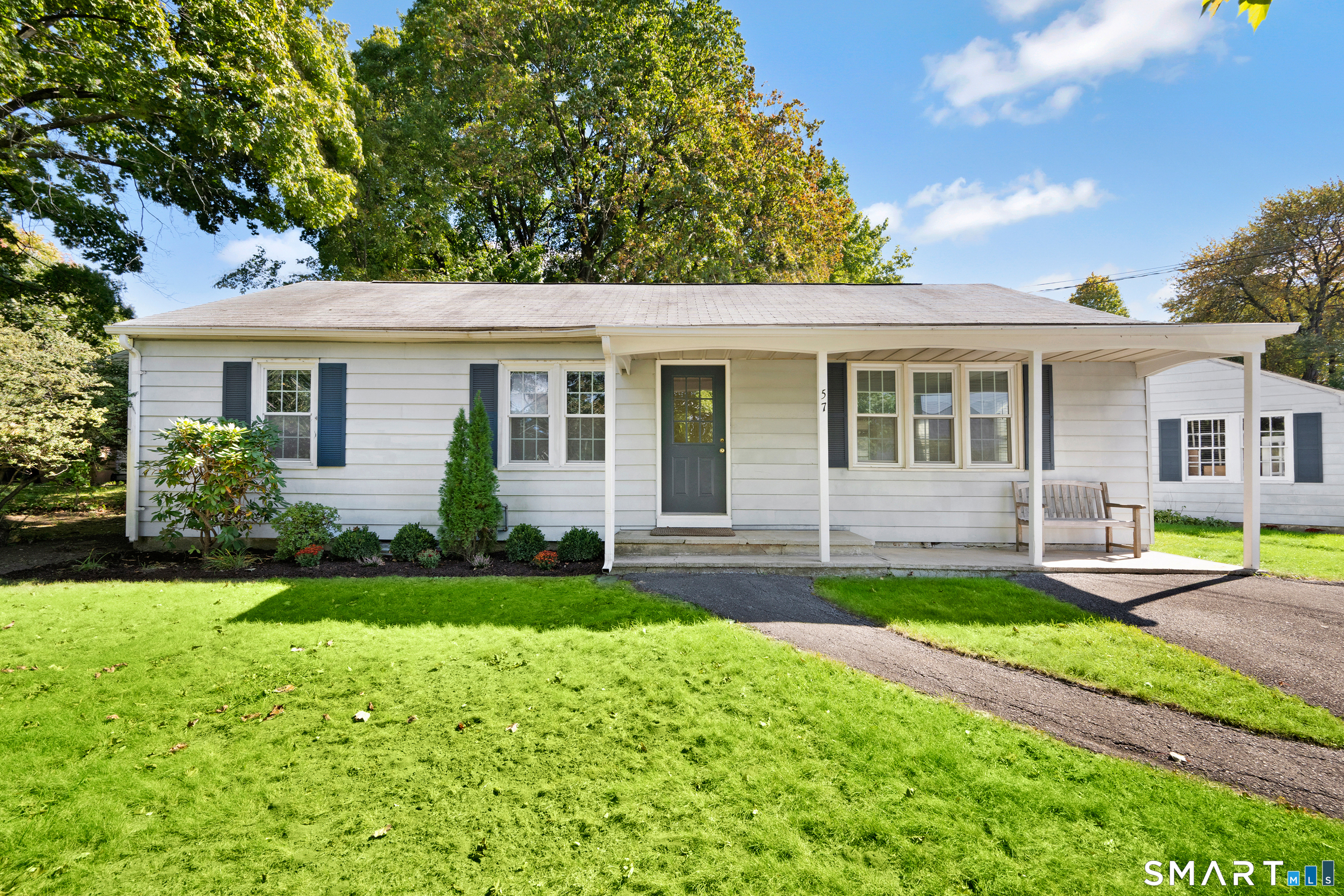 57 Sutton Drive West — photo