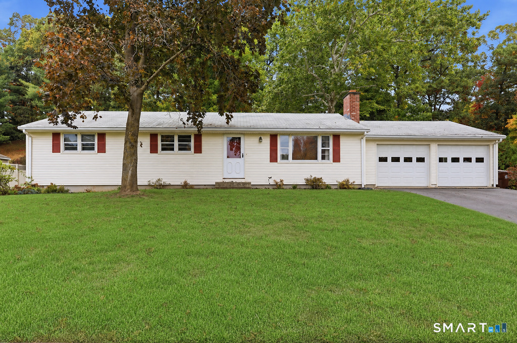 11 Monroe Road — photo
