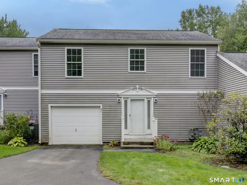 41 Tamarack Drive Unit 41 — photo