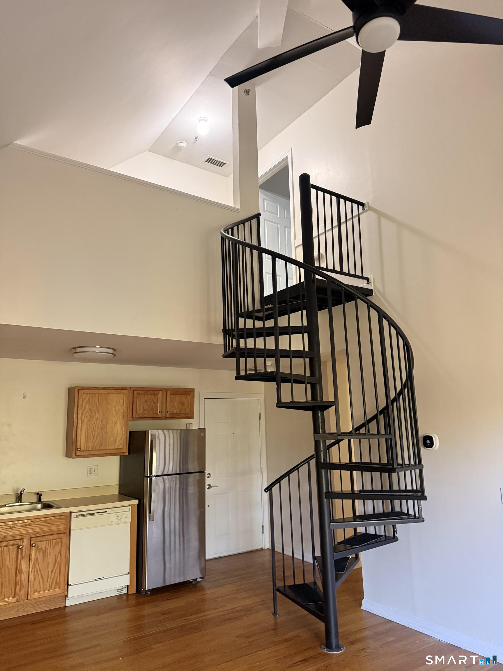 670 Boston Post Road Unit 9 — photo