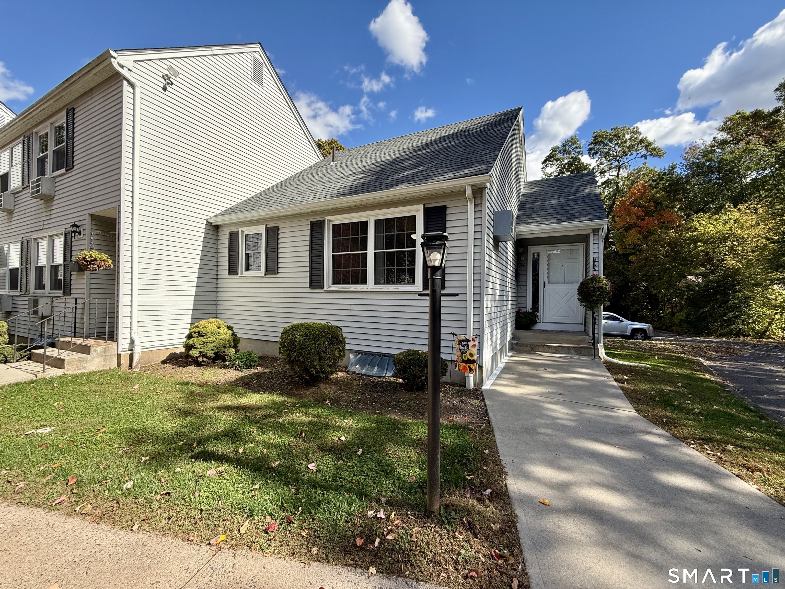 36 Grove Street Unit F — photo