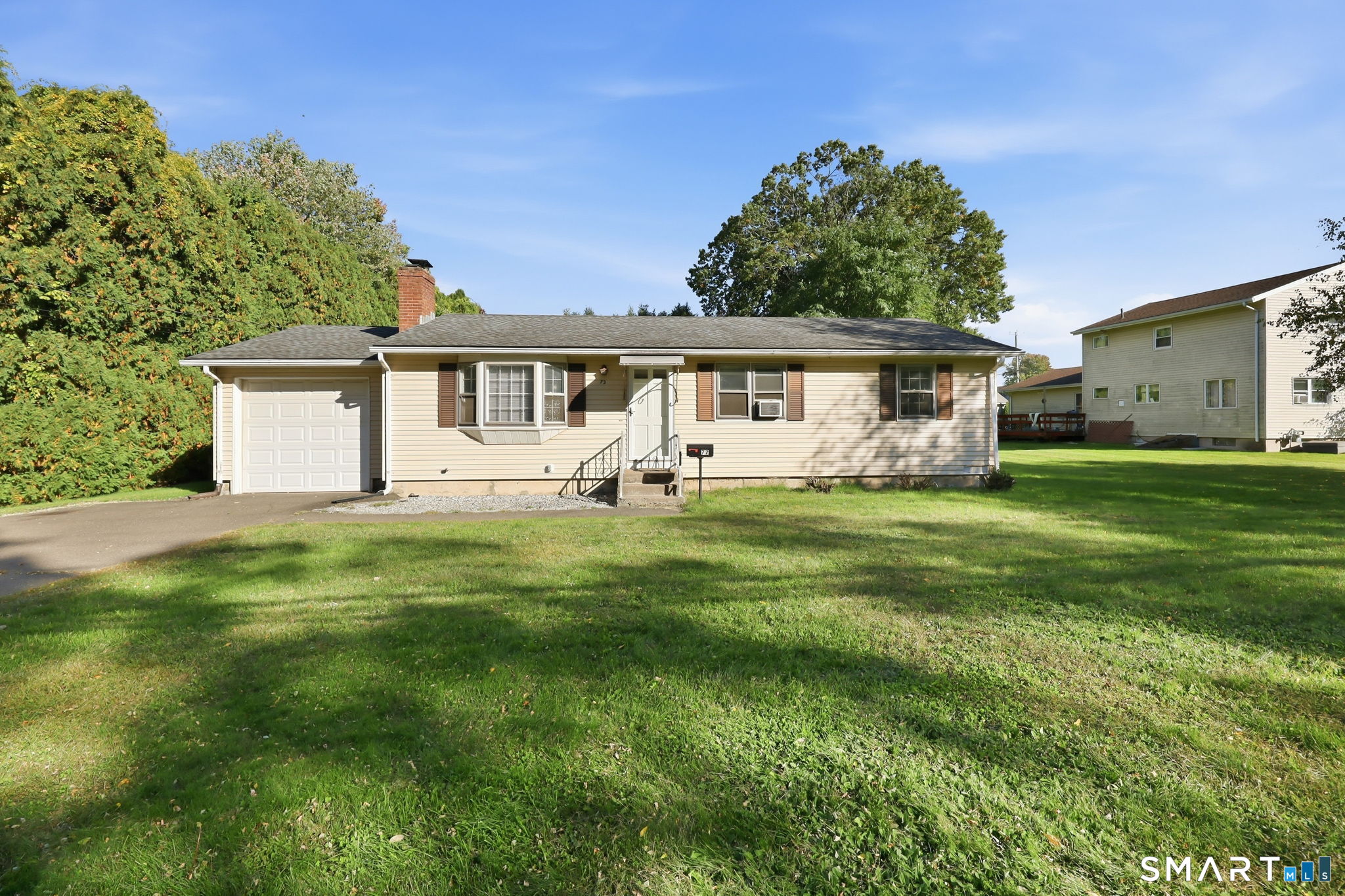 72 Graham Road — photo