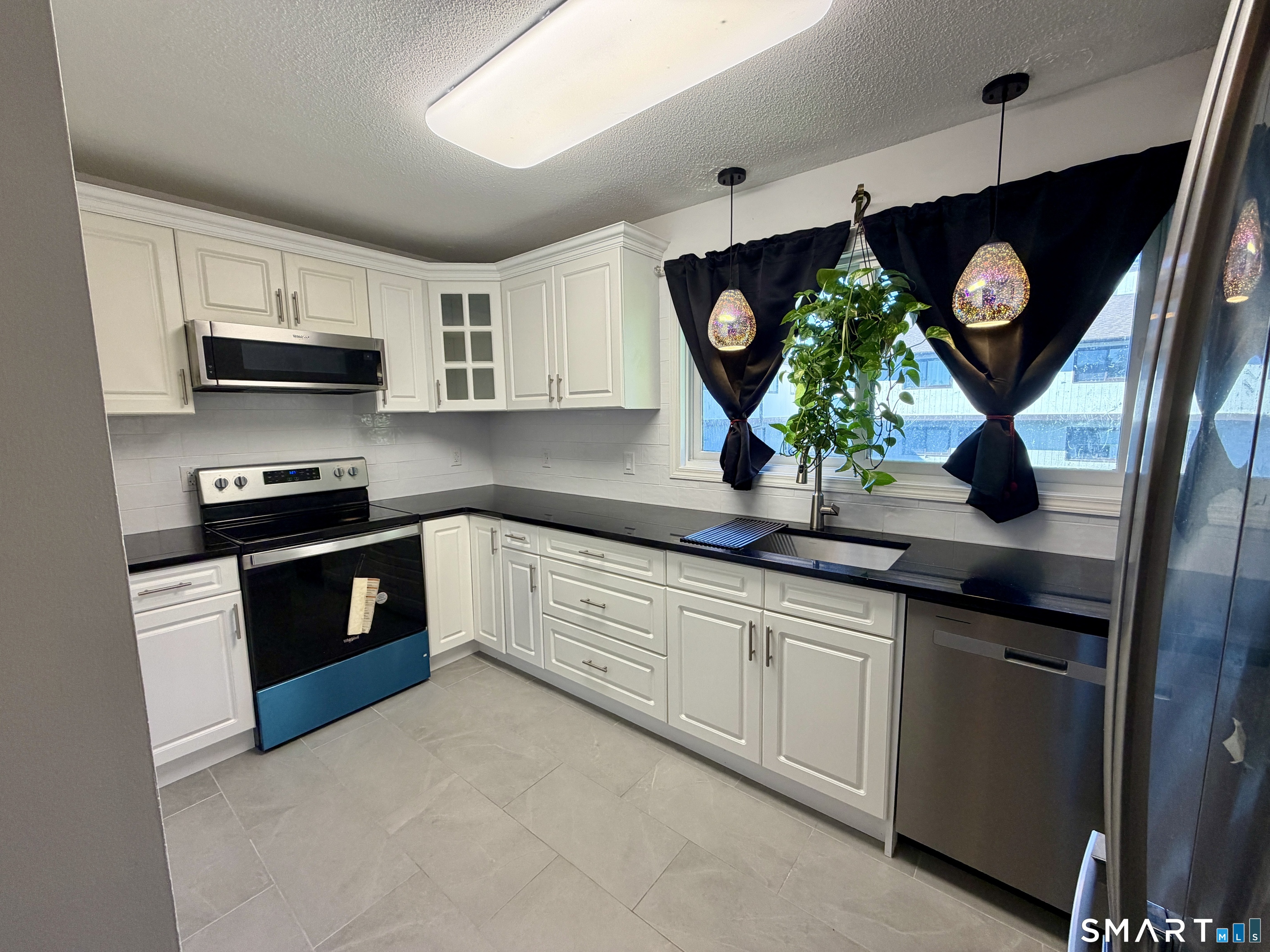 27 Crows Nest Lane Unit 18R — photo