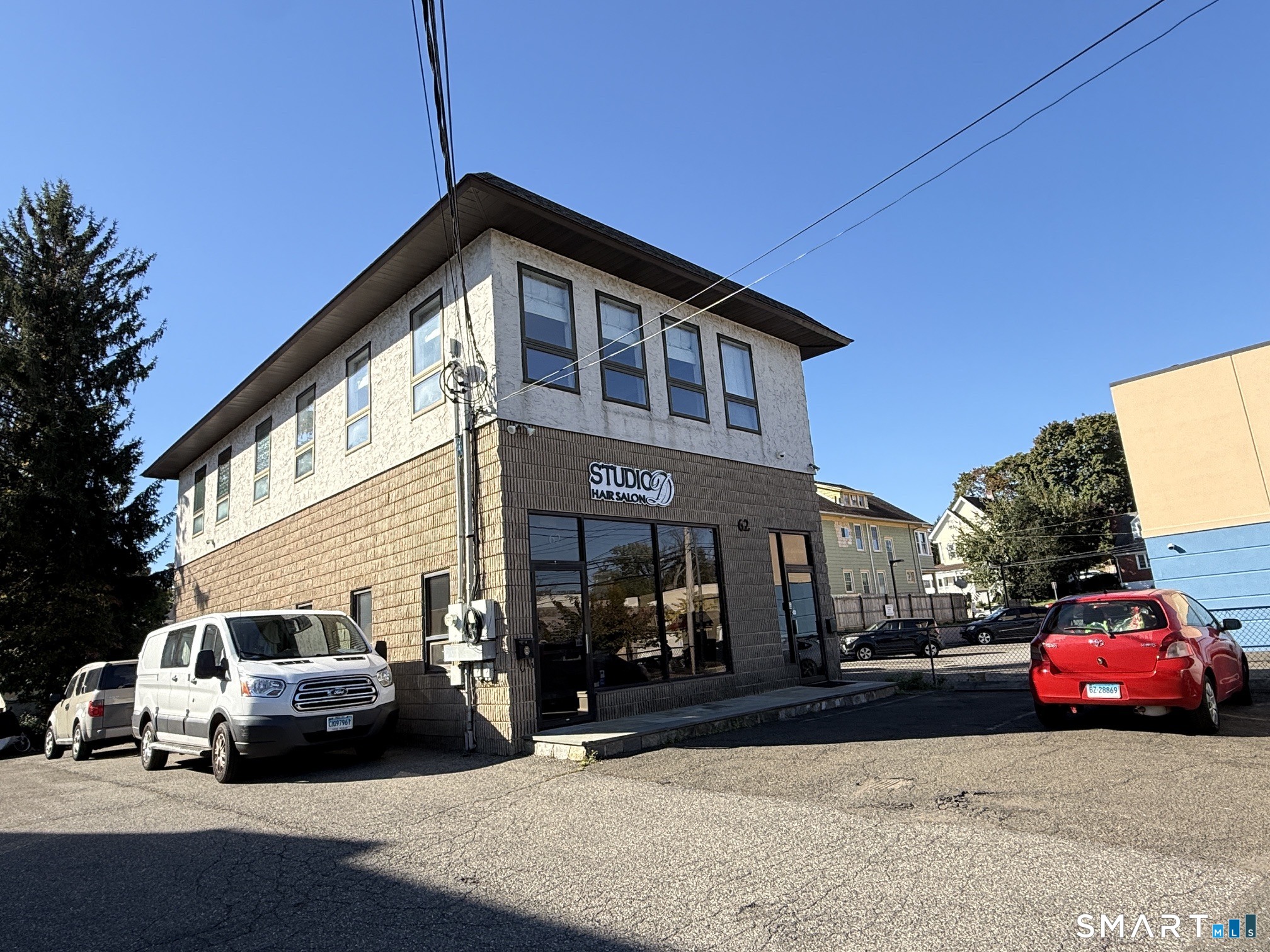 58 Fairfield Avenue — photo
