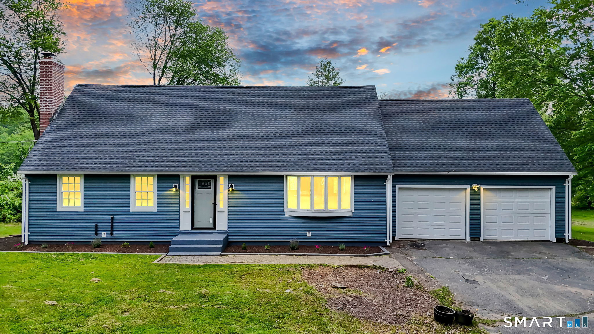 890 Copper Hill Road — photo