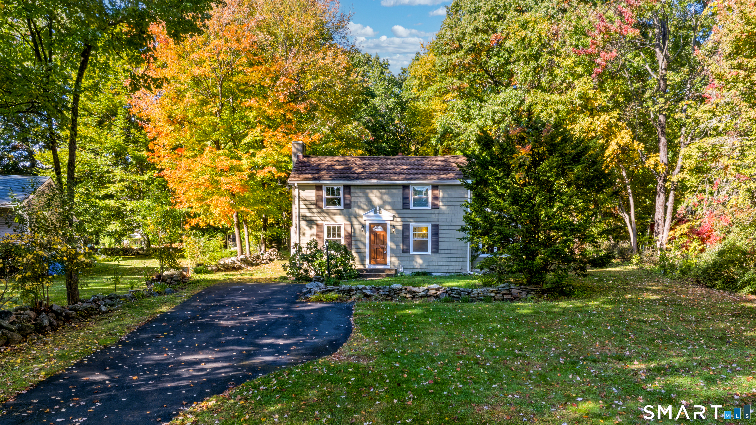 Home in Bristol, CT 06010 — photo 2