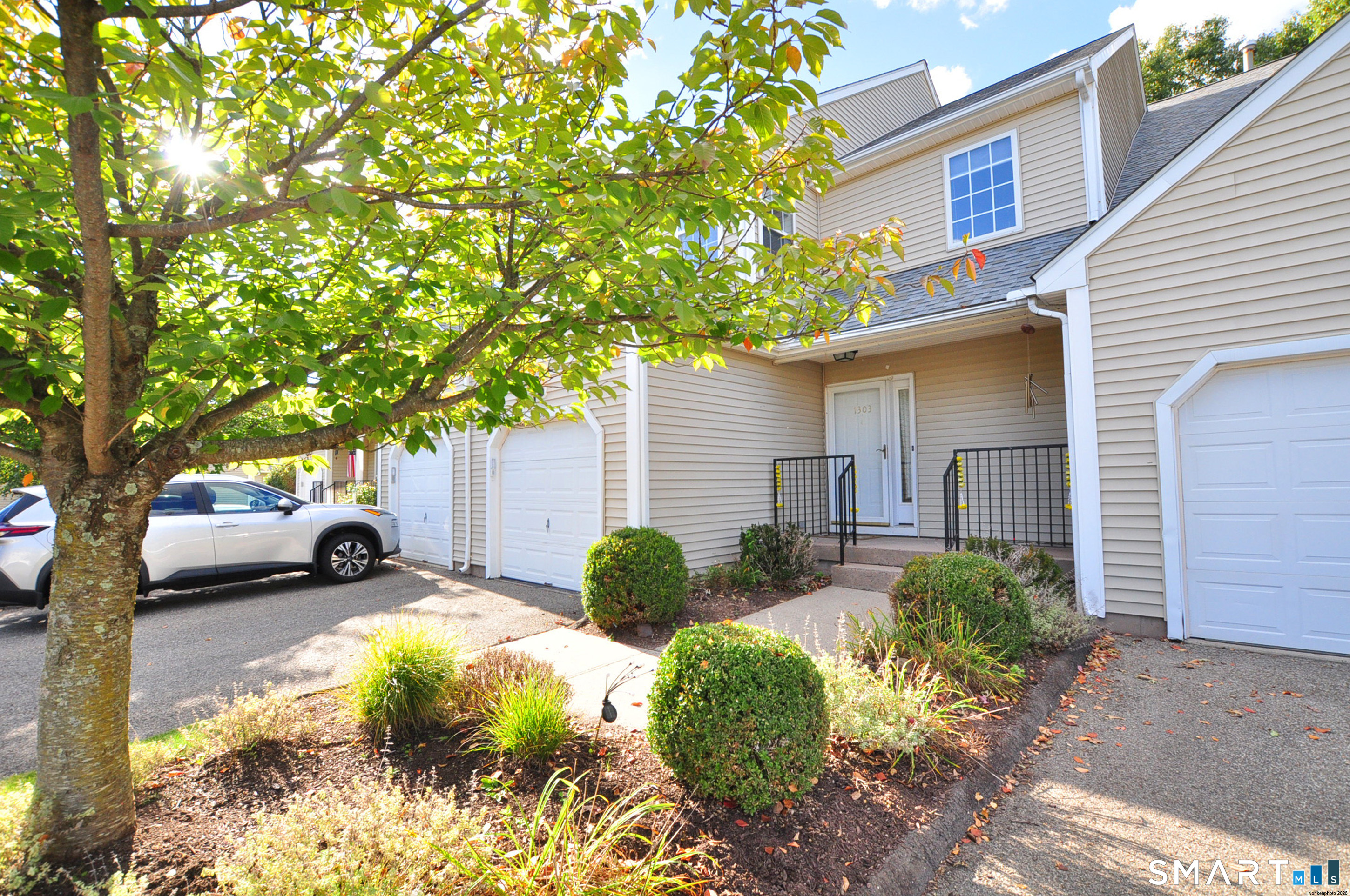 1303 Gray Fox Lane Unit 1303 — photo