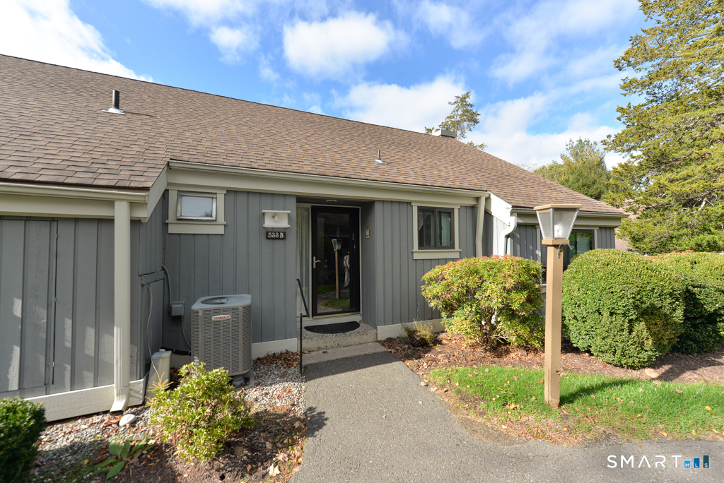 533 Heritage Village Unit B — photo