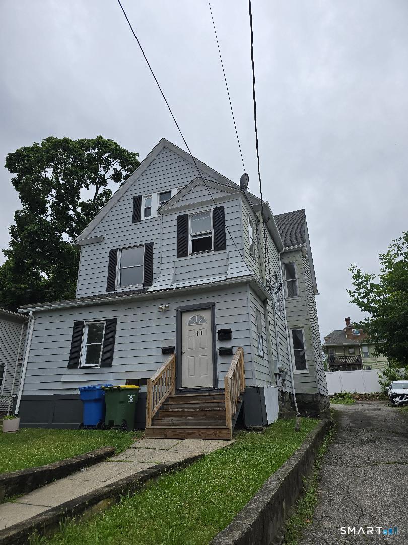 11 Clifton Avenue 2nd Fl — photo