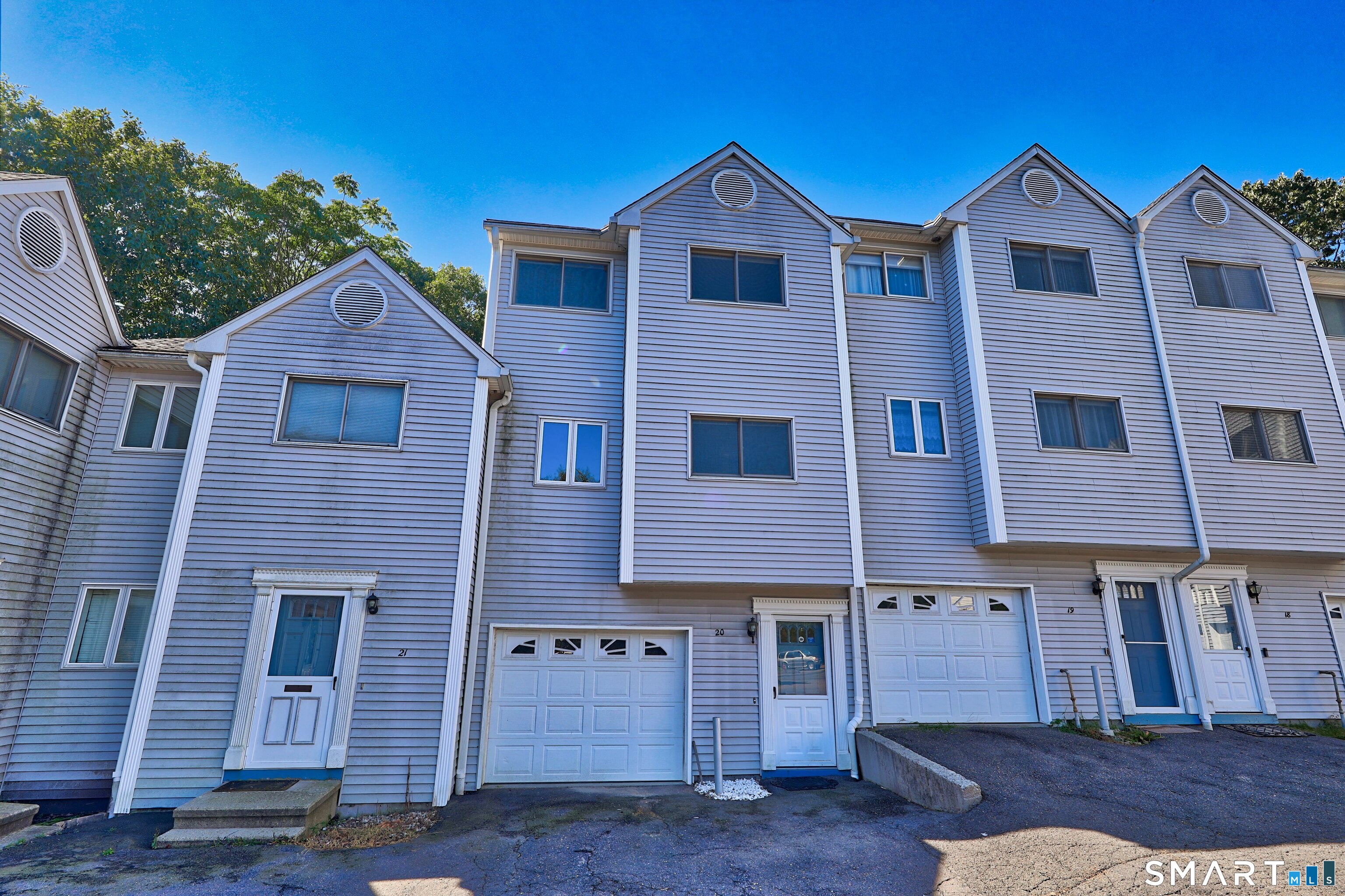 59 Westwood Avenue Unit 20 — photo