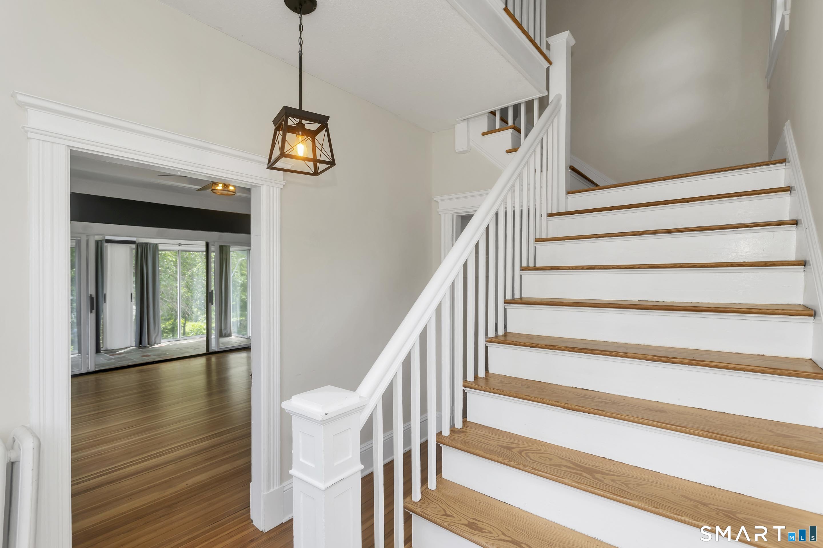 320 Mapleton Avenue, Suffield, CT 06078 — photo 2
