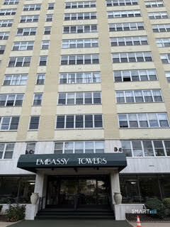 2625 Park Avenue Unit 9P — photo