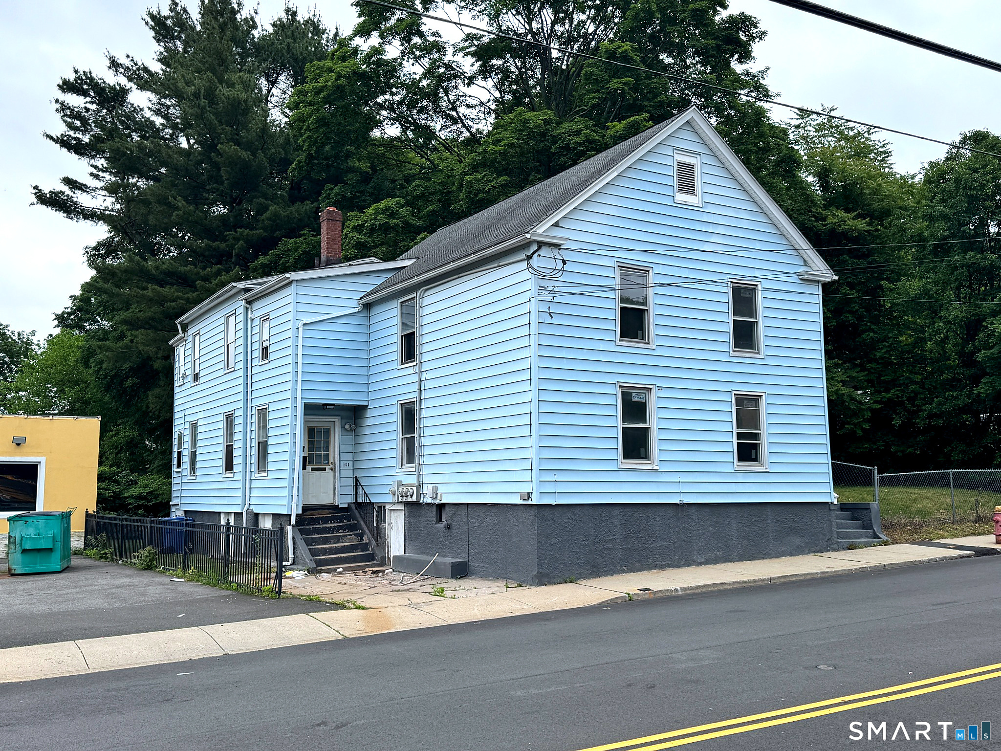 81 Springdale Avenue Unit 3 — photo