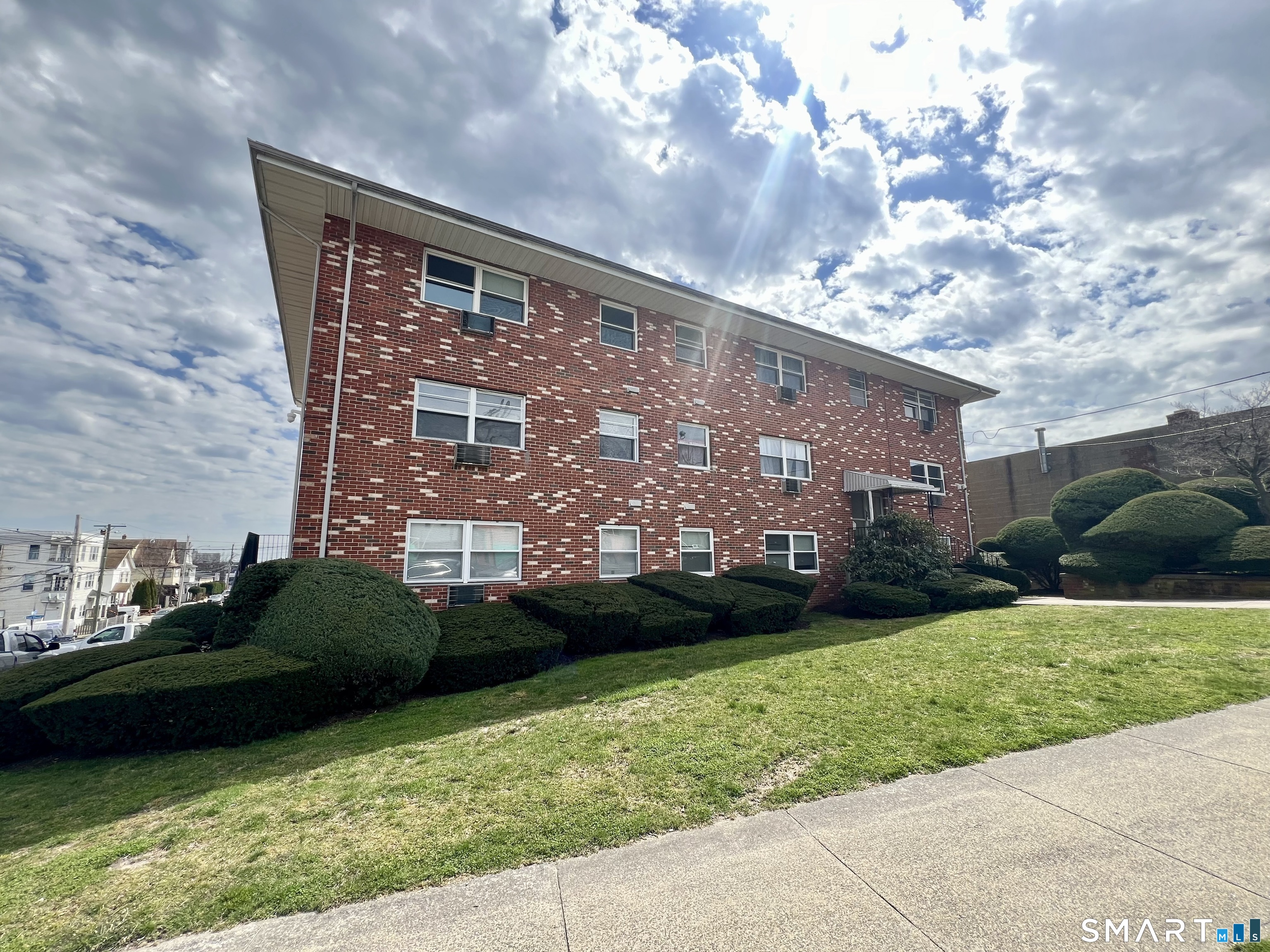 35 Beers Street Unit 306 — photo