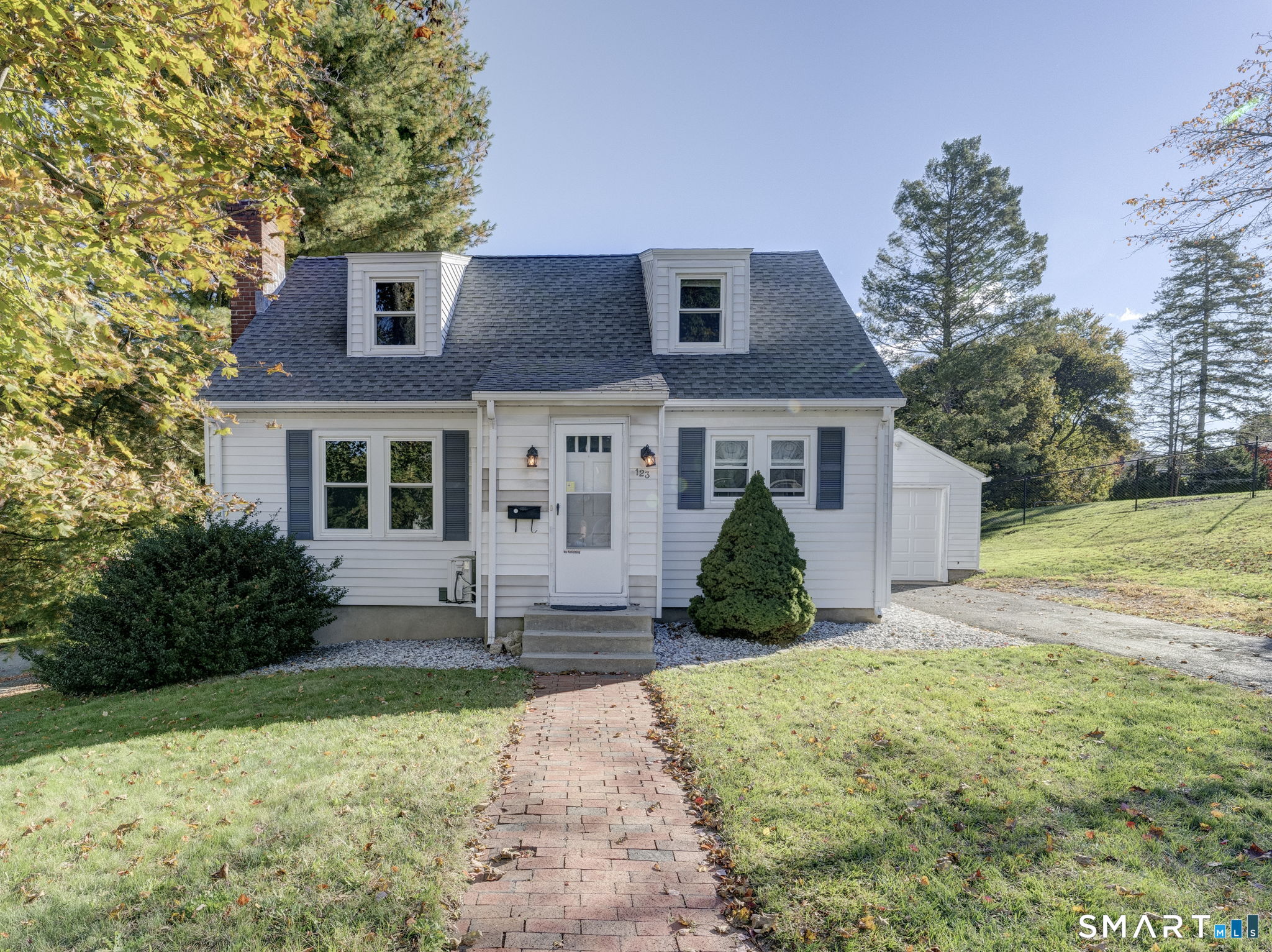 123 Glenwood Street — photo