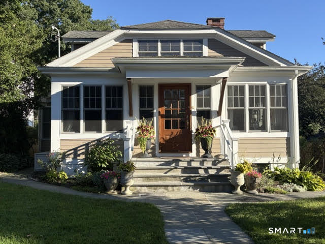 10 Wild Rose Road — photo