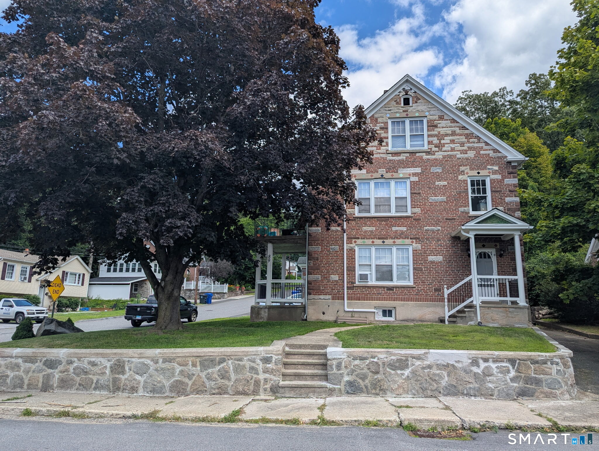89 Hillside Avenue 3rd Floor — photo