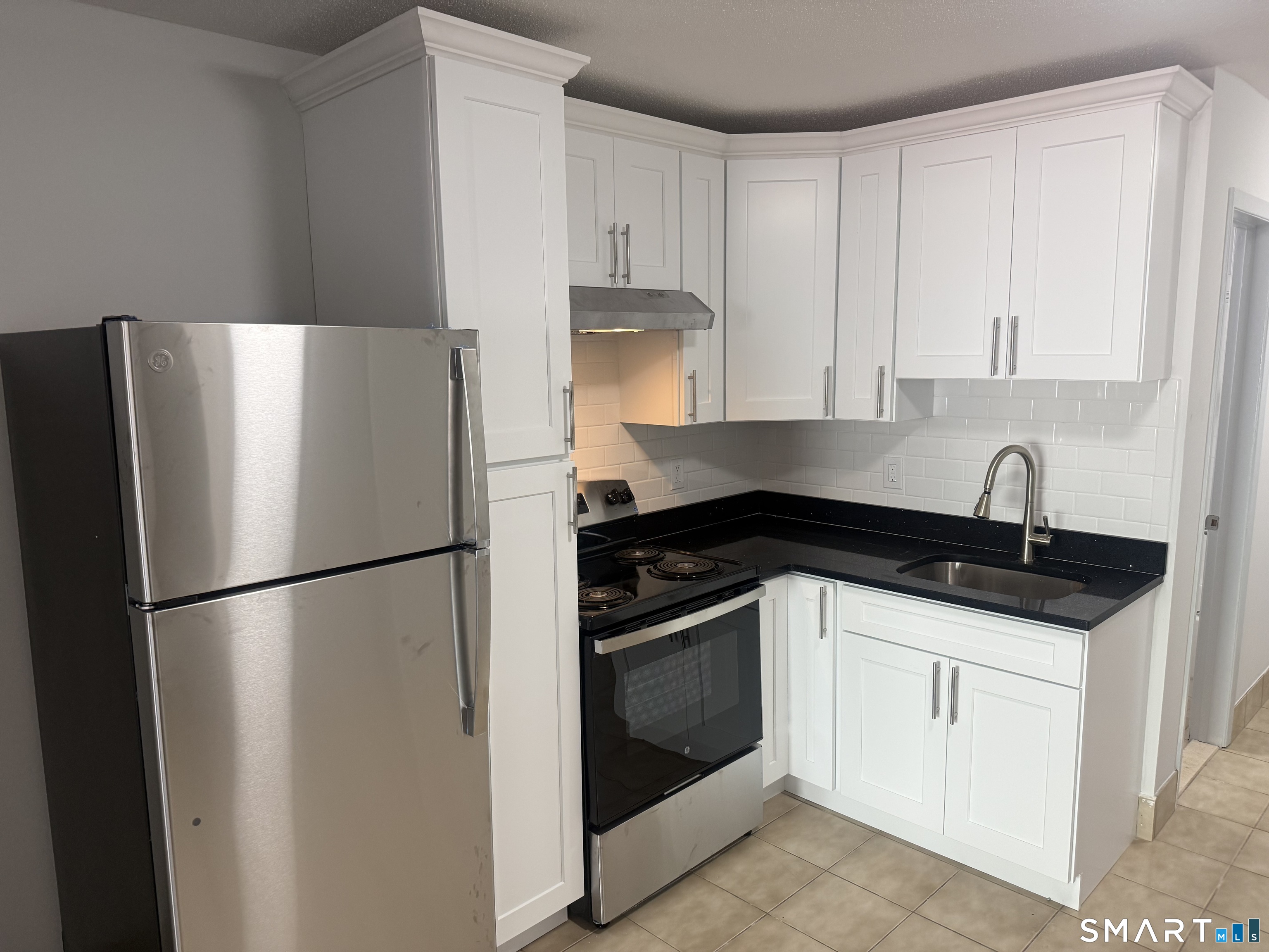 289 Main Avenue Unit 37 — photo