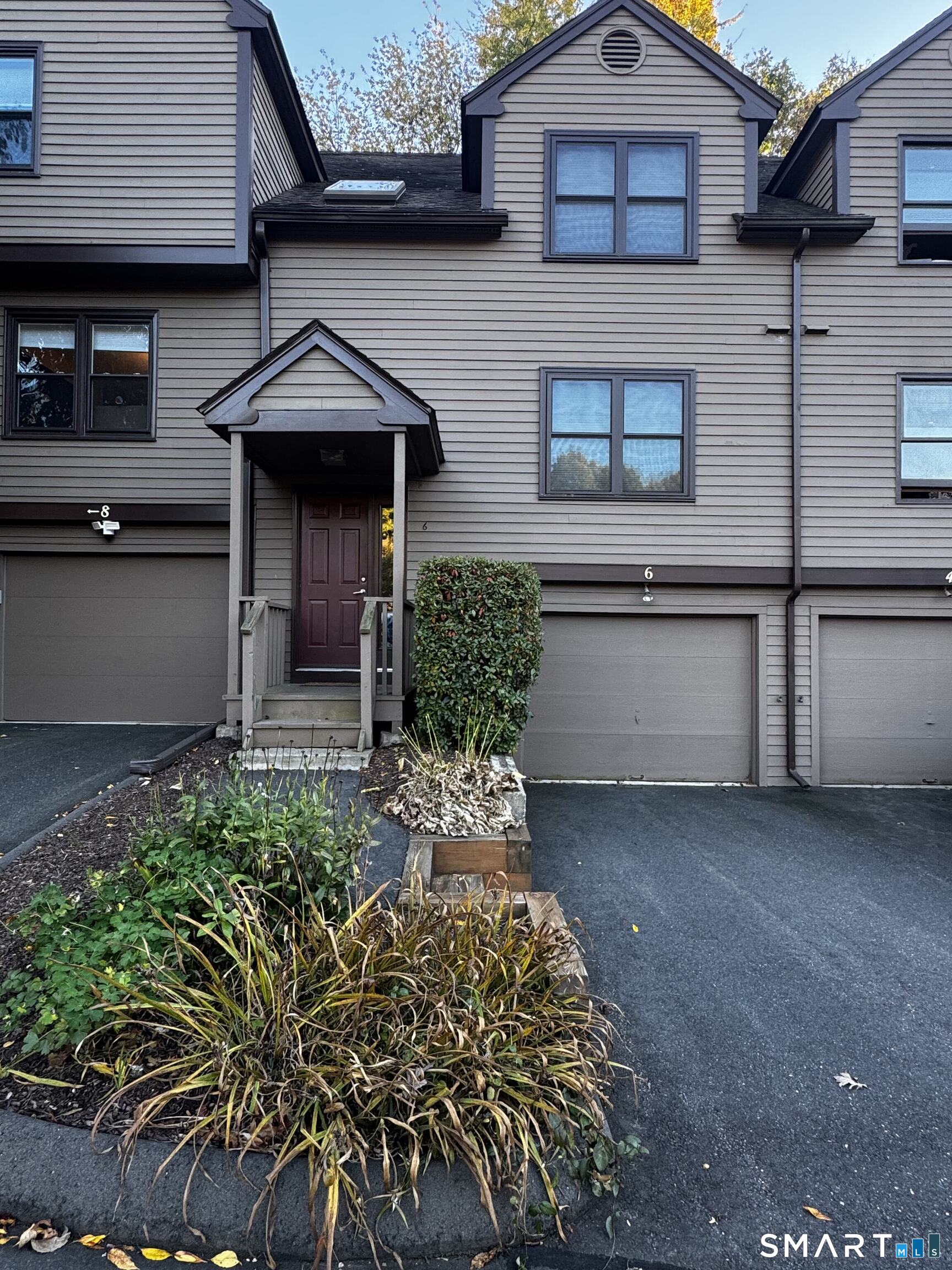 6 Cascade Circle Unit 6 — photo