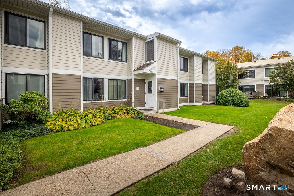 33 Olcott Way Unit 33 — photo