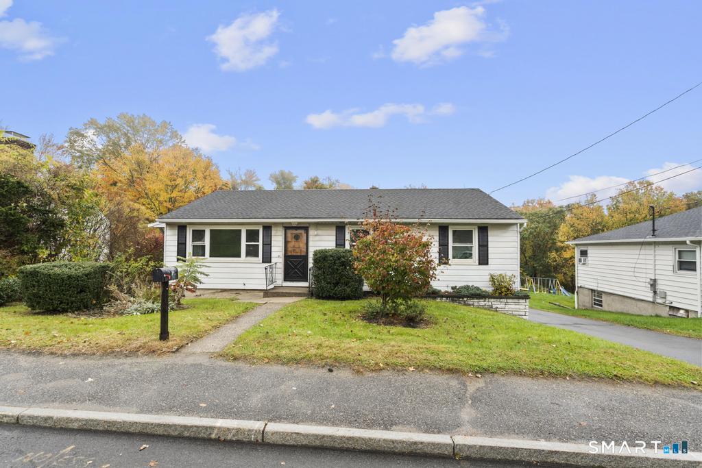246 Bucks Hill Road — photo
