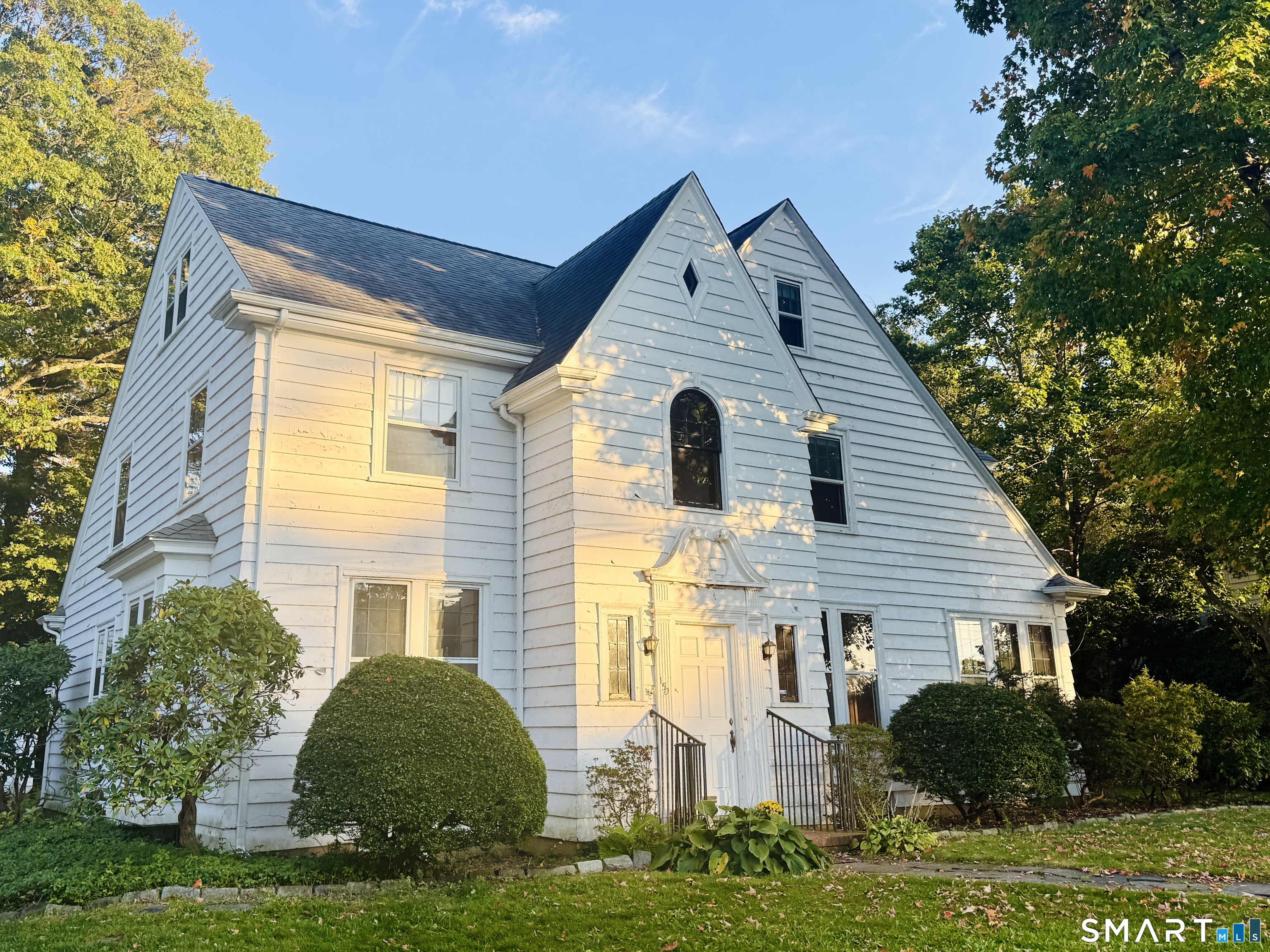 150 Ridgewood Avenue — photo