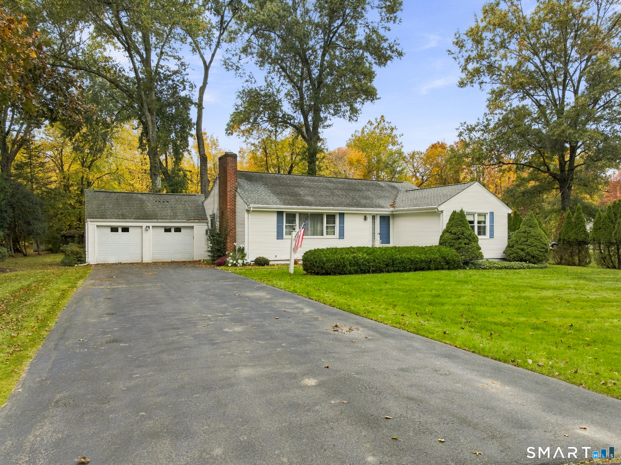 14 Barn Hill Road — photo