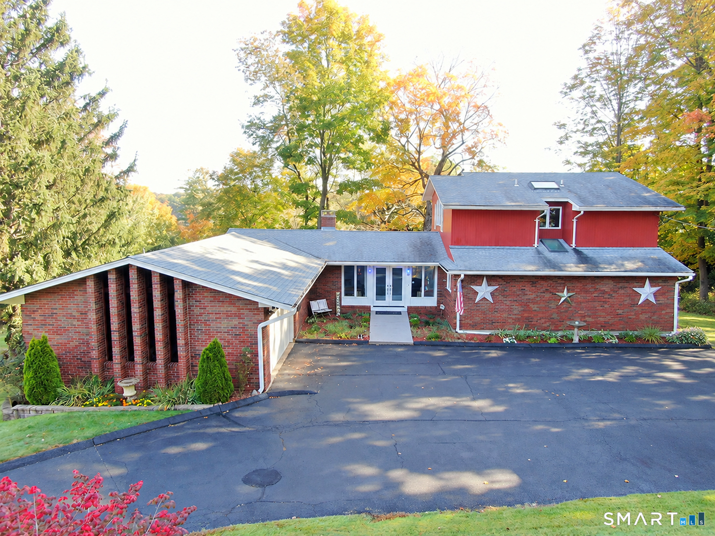 45 Holley Road — photo