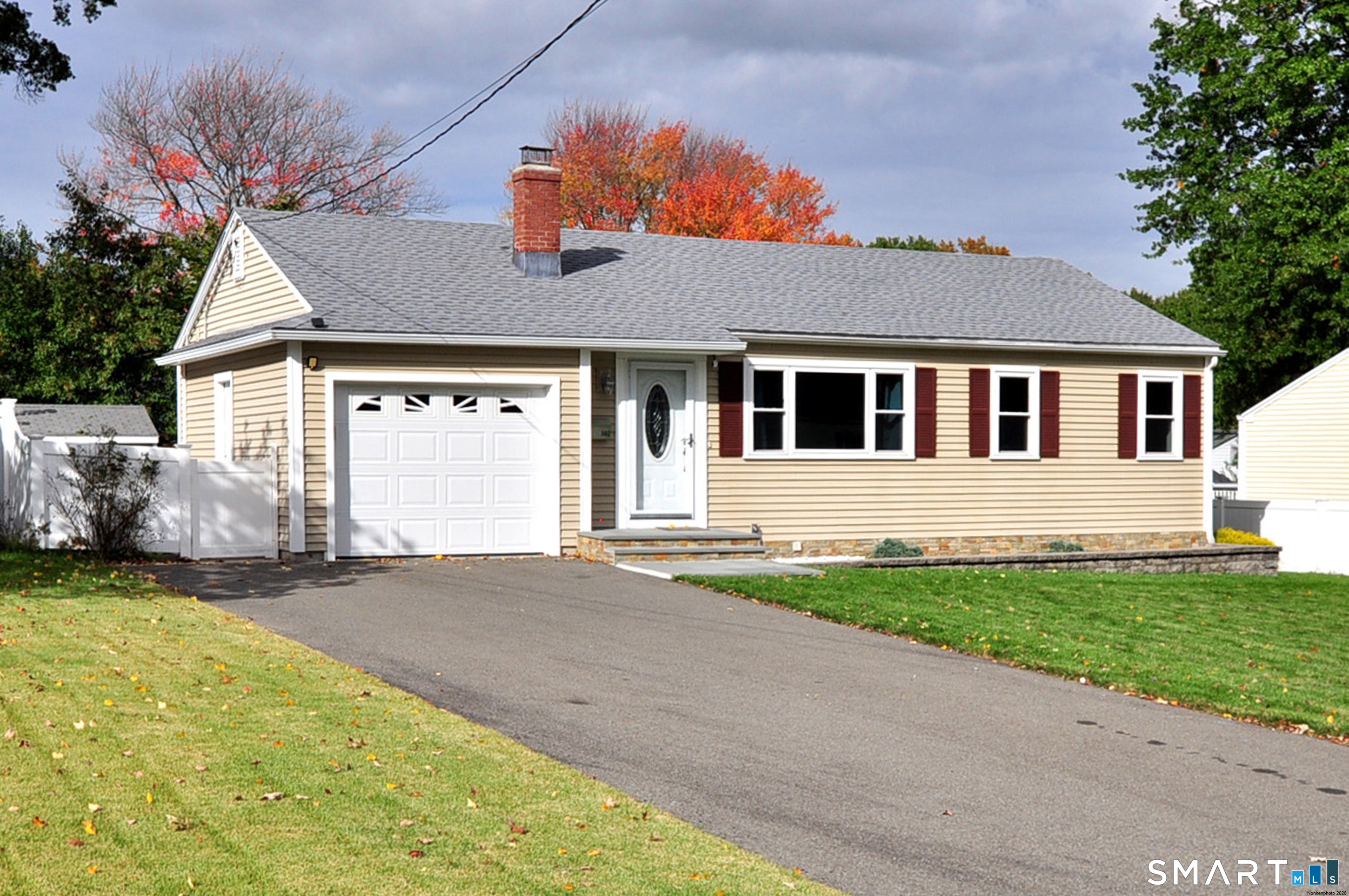 102 Harding Street — photo