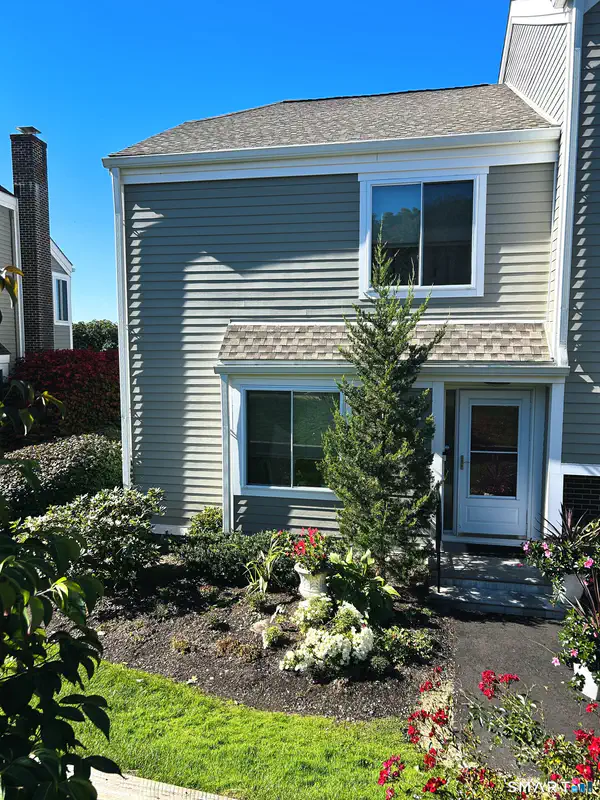 71 Aiken Street Unit G1 — photo